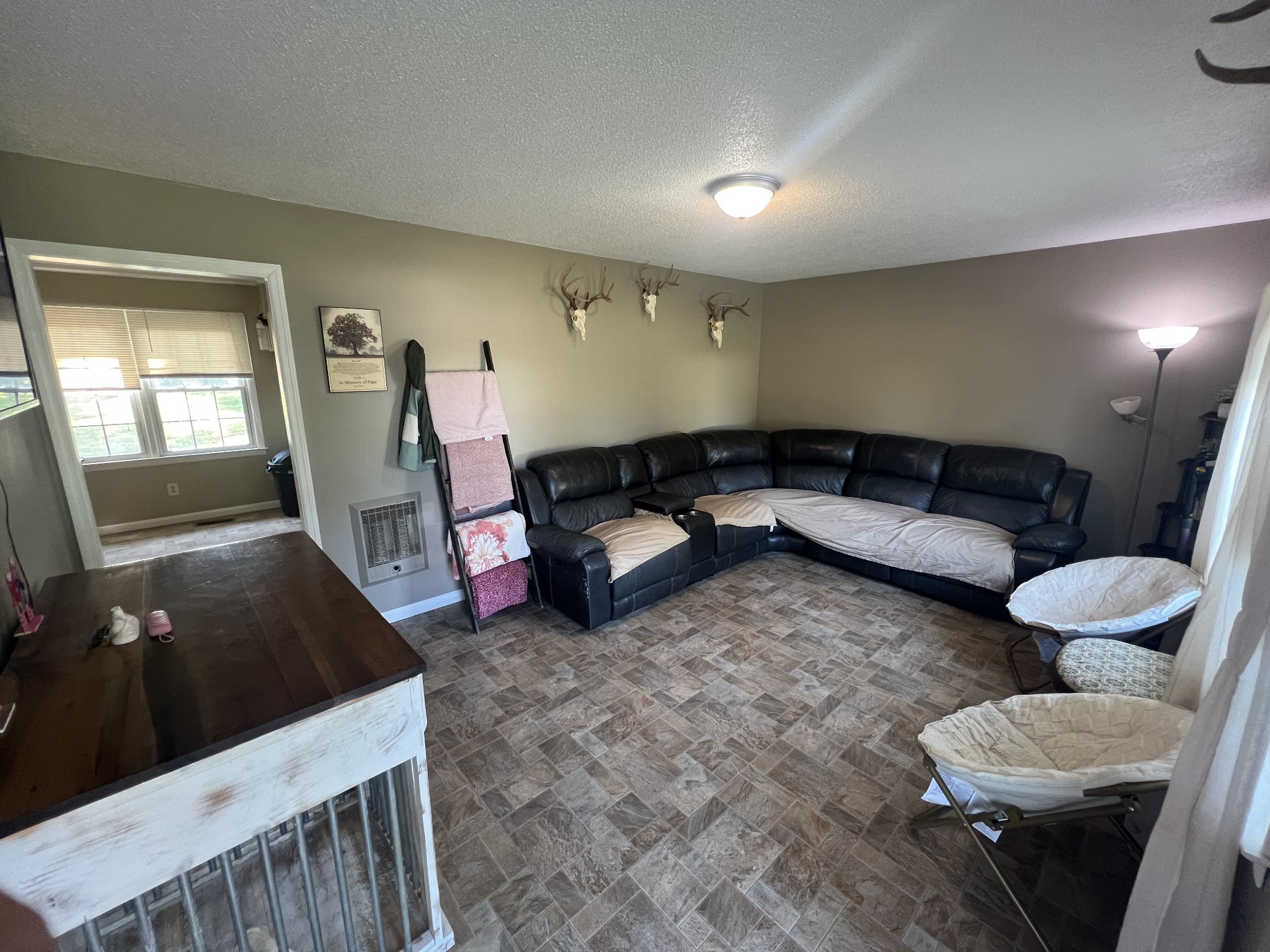 176 Thompson Dr
