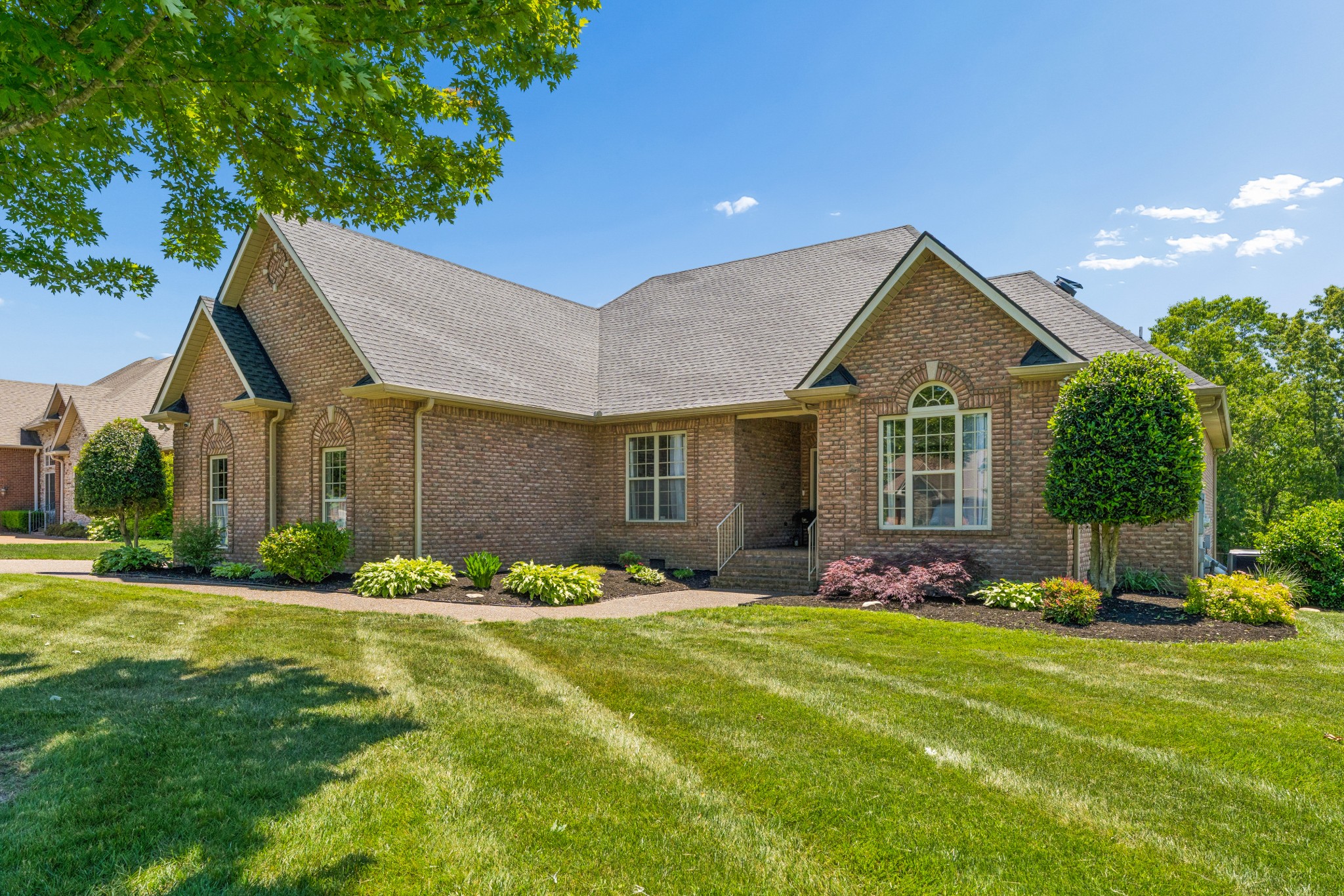 1038 Briarwood Dr