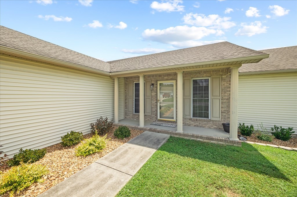 448 Hillary Ct