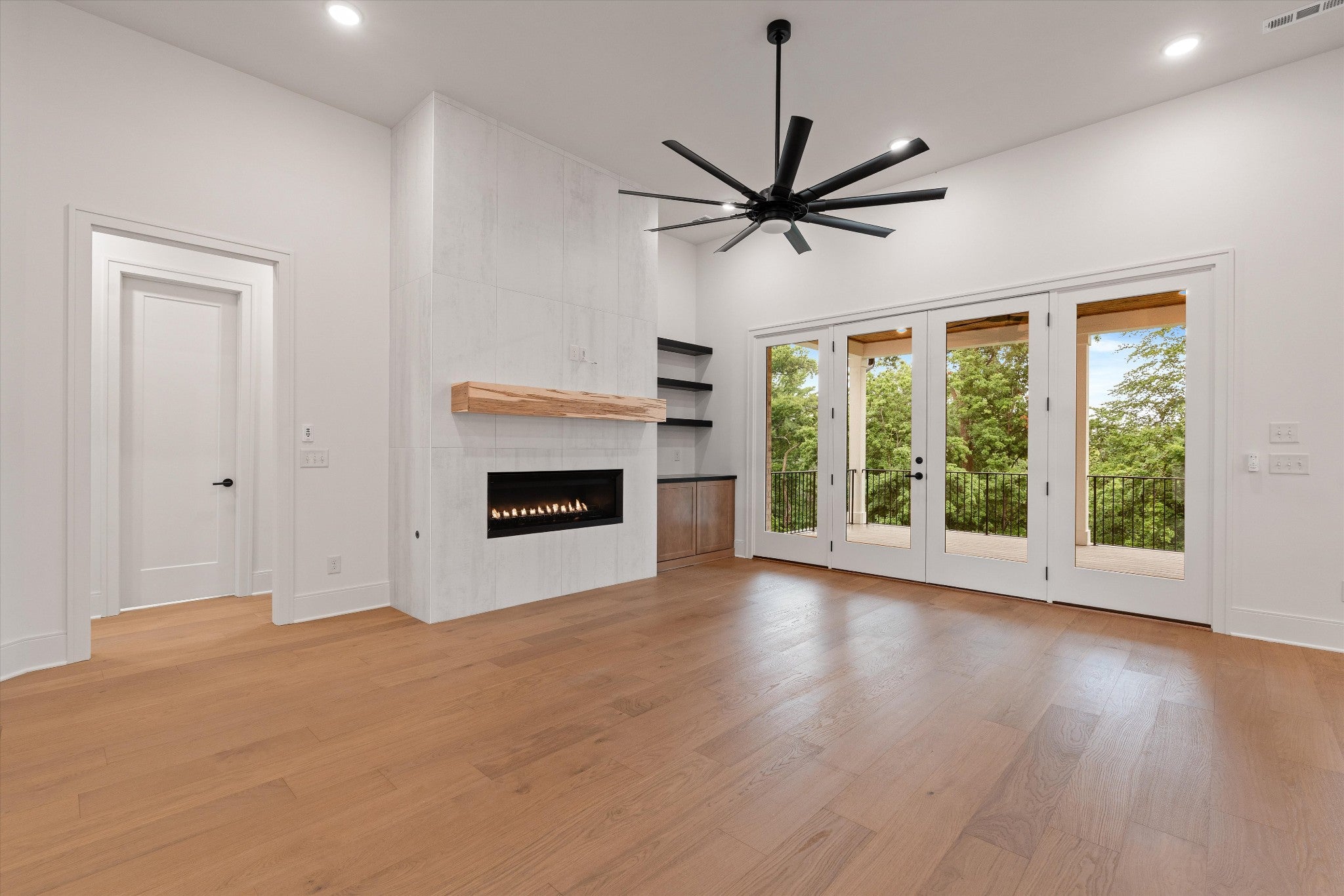 Hendersonville, Tennessee, 37075, United States, 5 Bedrooms Bedrooms, ,4 BathroomsBathrooms,Residential,Active,2037521