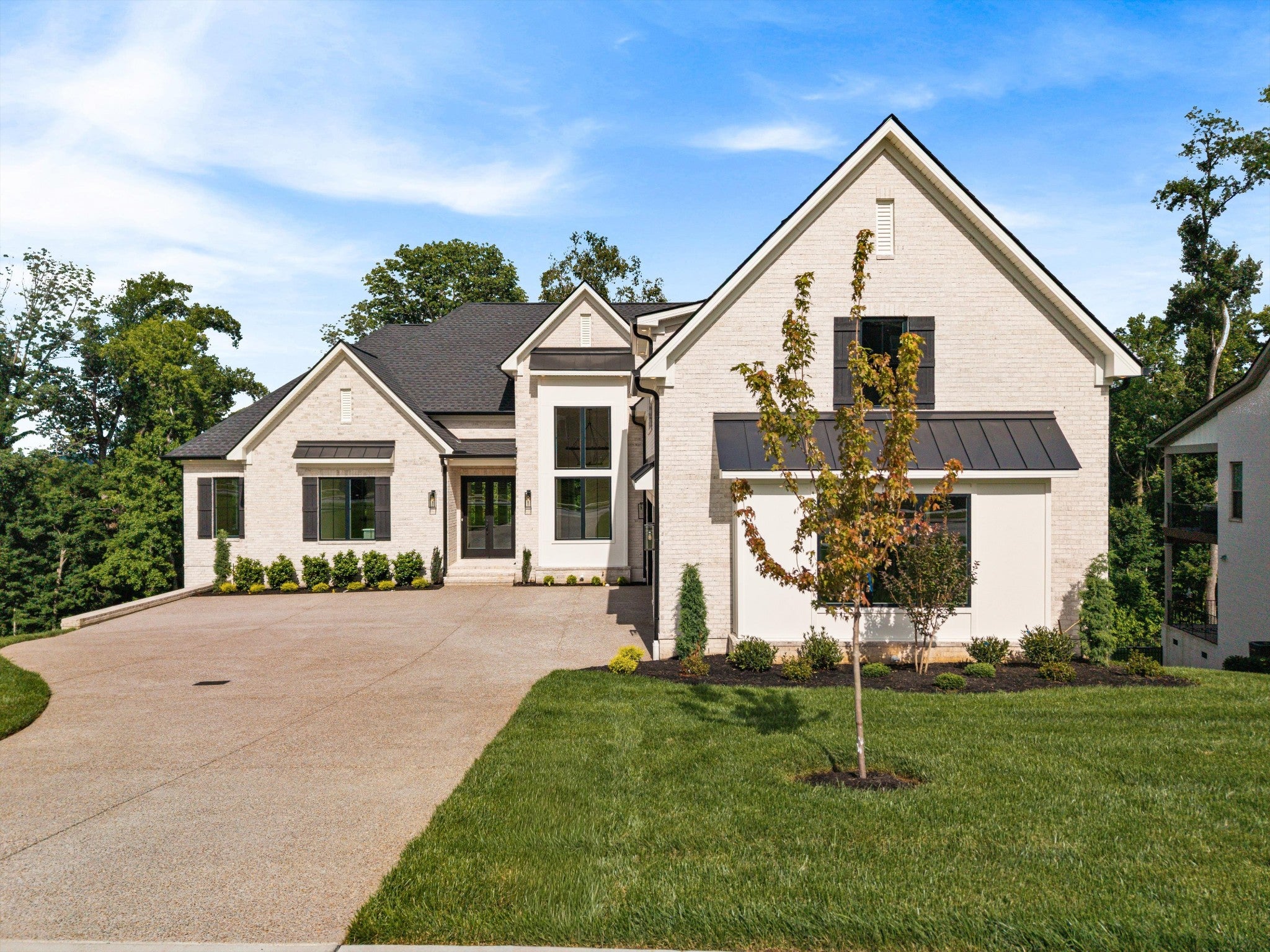 Hendersonville, Tennessee, 37075, United States, 5 Bedrooms Bedrooms, ,4 BathroomsBathrooms,Residential,Active,2037521