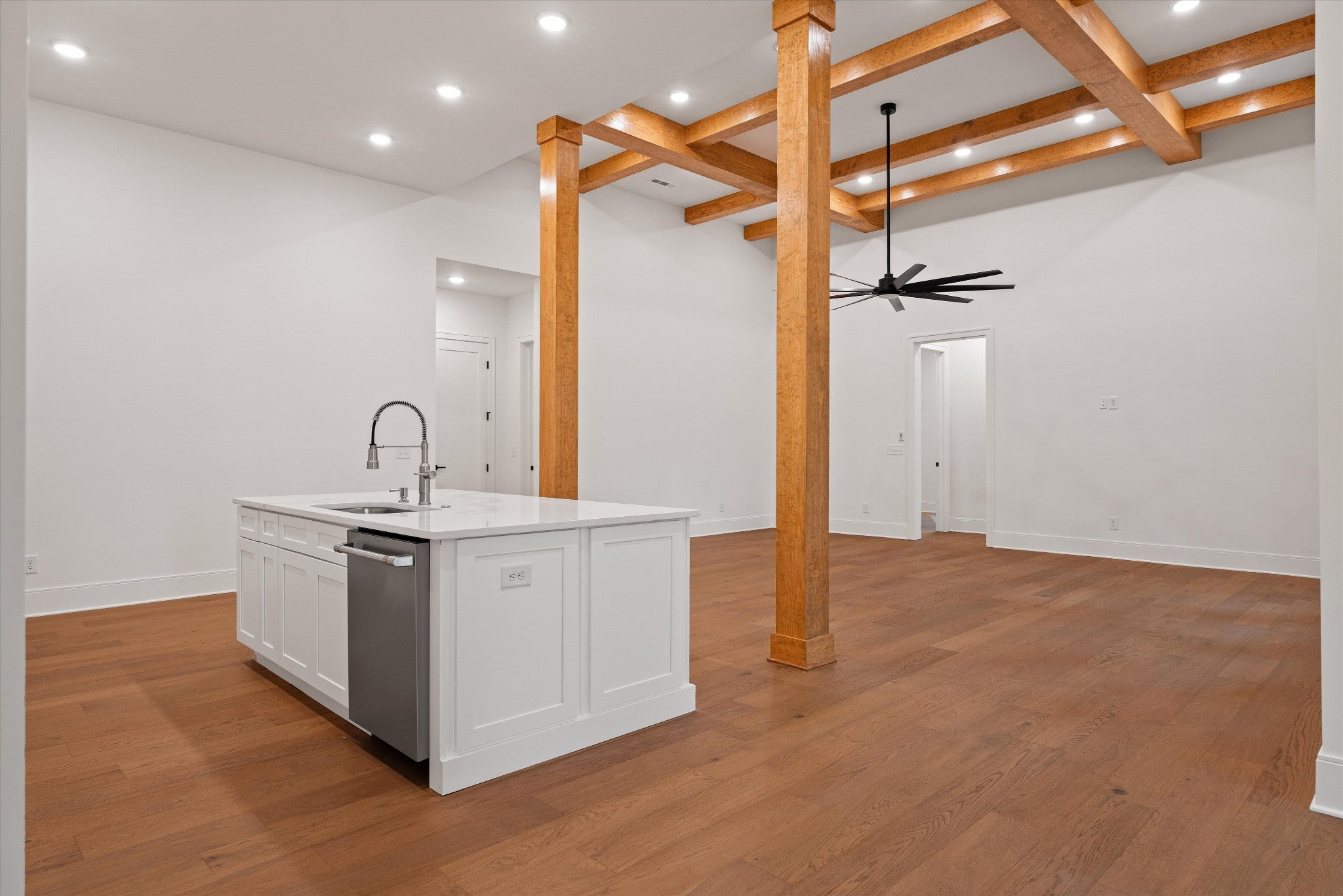 Hendersonville, Tennessee, 37075, United States, 5 Bedrooms Bedrooms, ,4 BathroomsBathrooms,Residential,Active,2037521