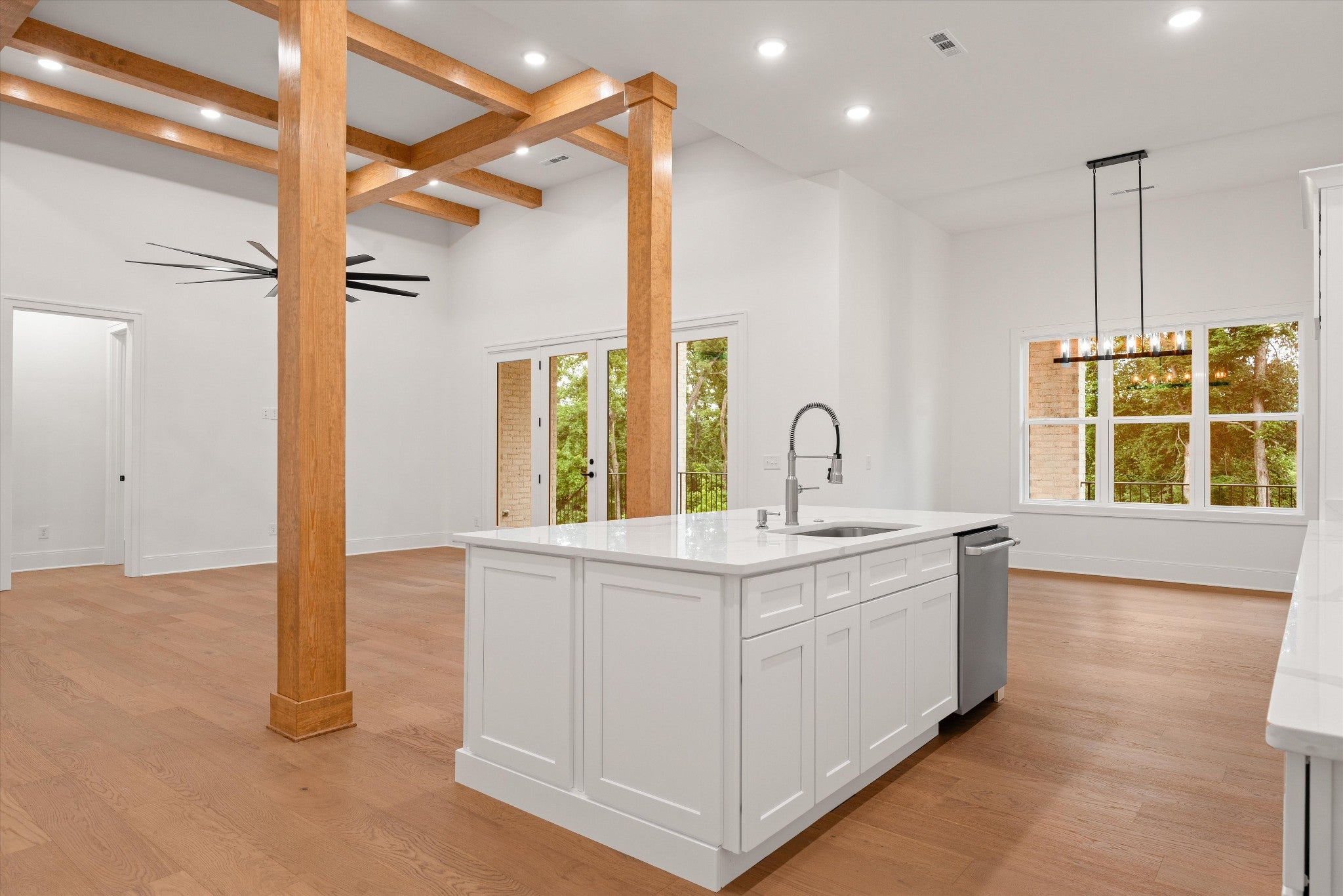 Hendersonville, Tennessee, 37075, United States, 5 Bedrooms Bedrooms, ,4 BathroomsBathrooms,Residential,Active,2037521
