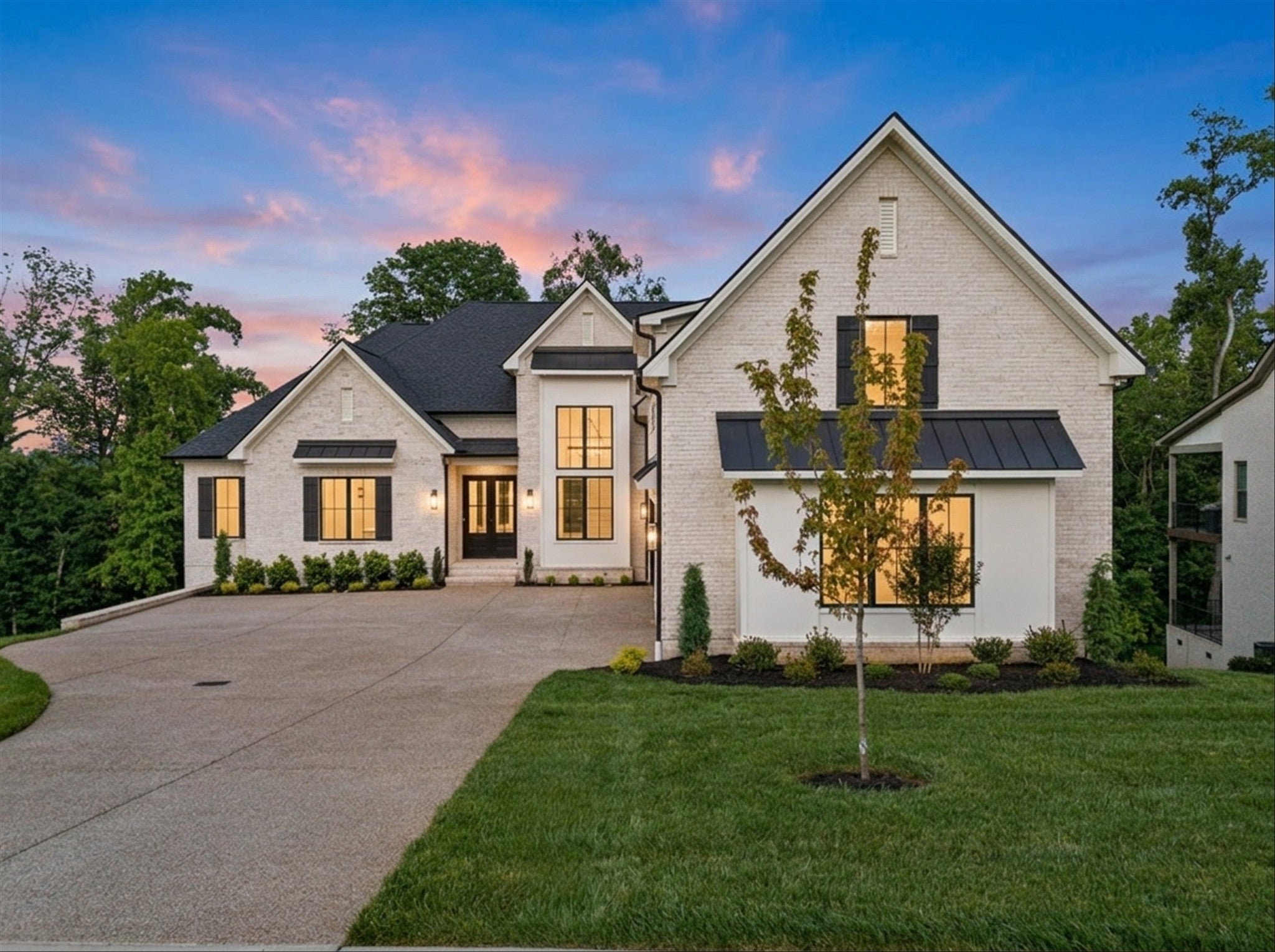 Hendersonville, Tennessee, 37075, United States, 5 Bedrooms Bedrooms, ,4 BathroomsBathrooms,Residential,Active,2037521
