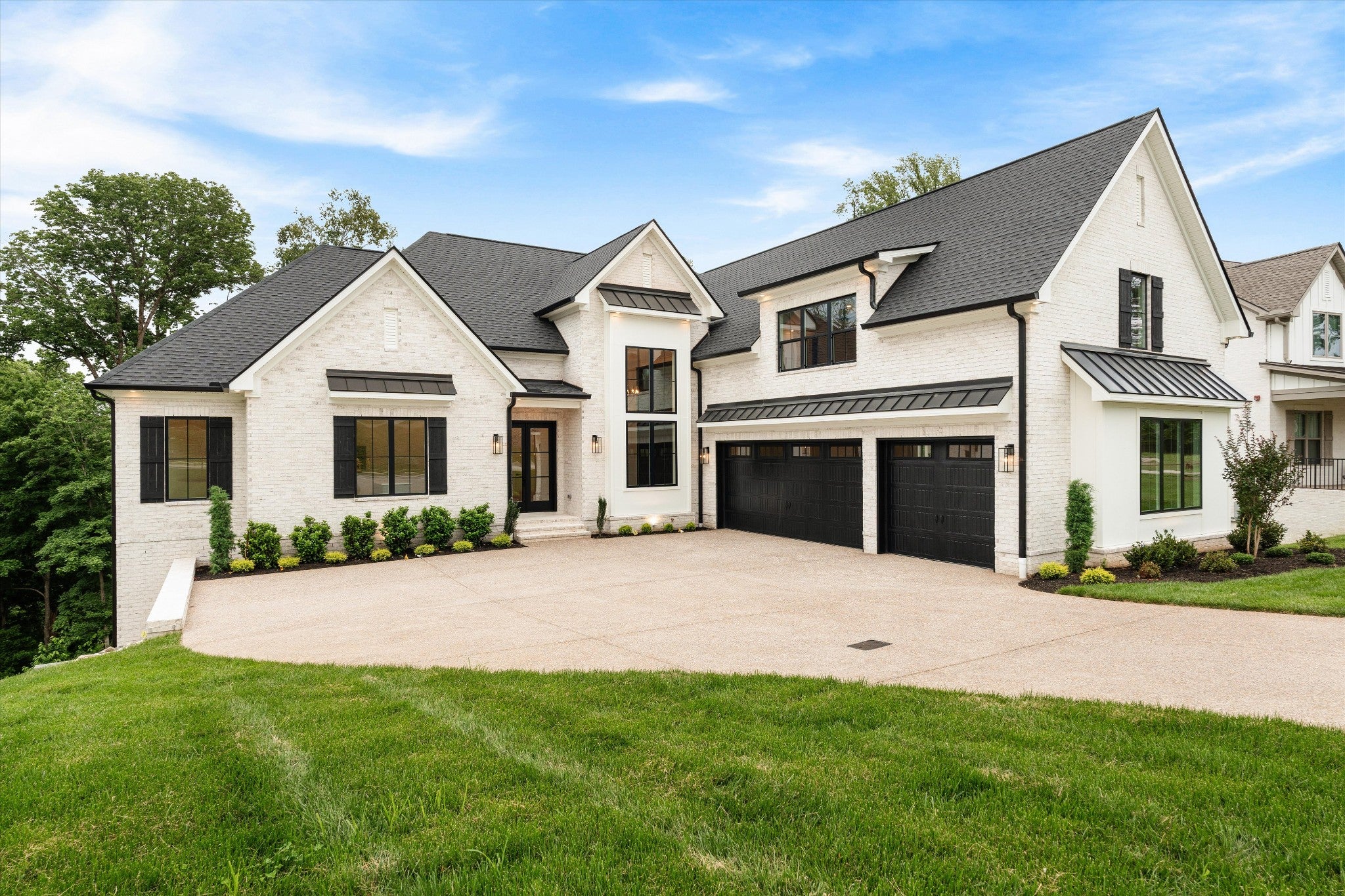 Hendersonville, Tennessee, 37075, United States, 5 Bedrooms Bedrooms, ,4 BathroomsBathrooms,Residential,Active,2037521