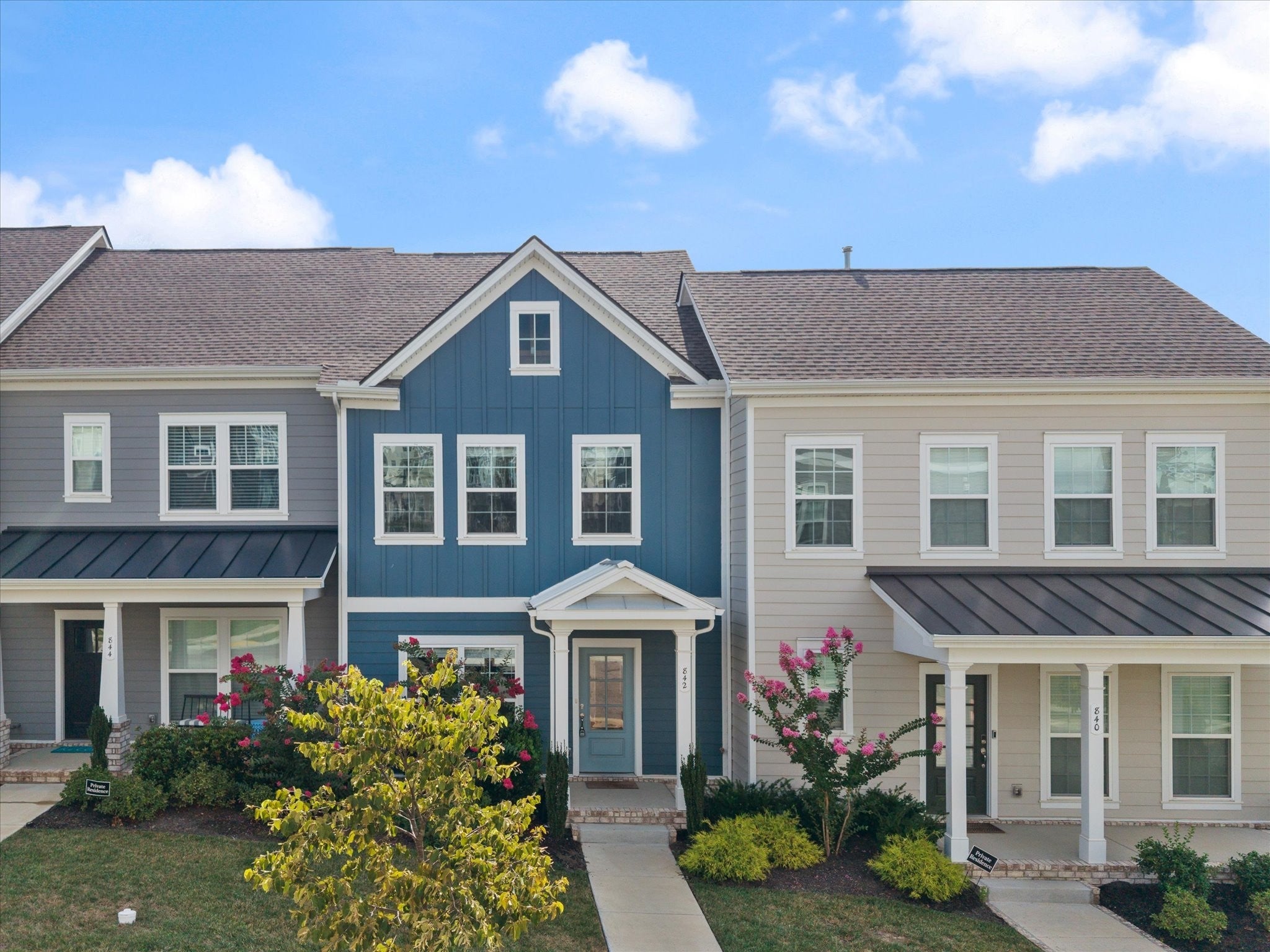 842 Westcott Ln