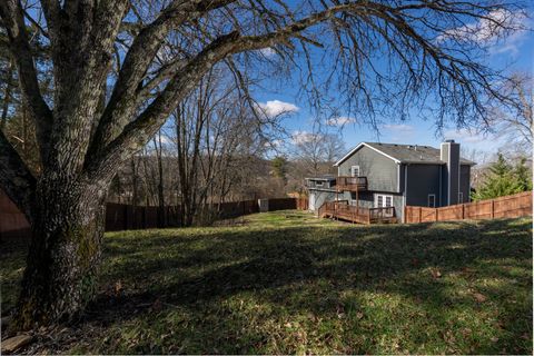 108 Rolling River Ct Nashville TN 37221