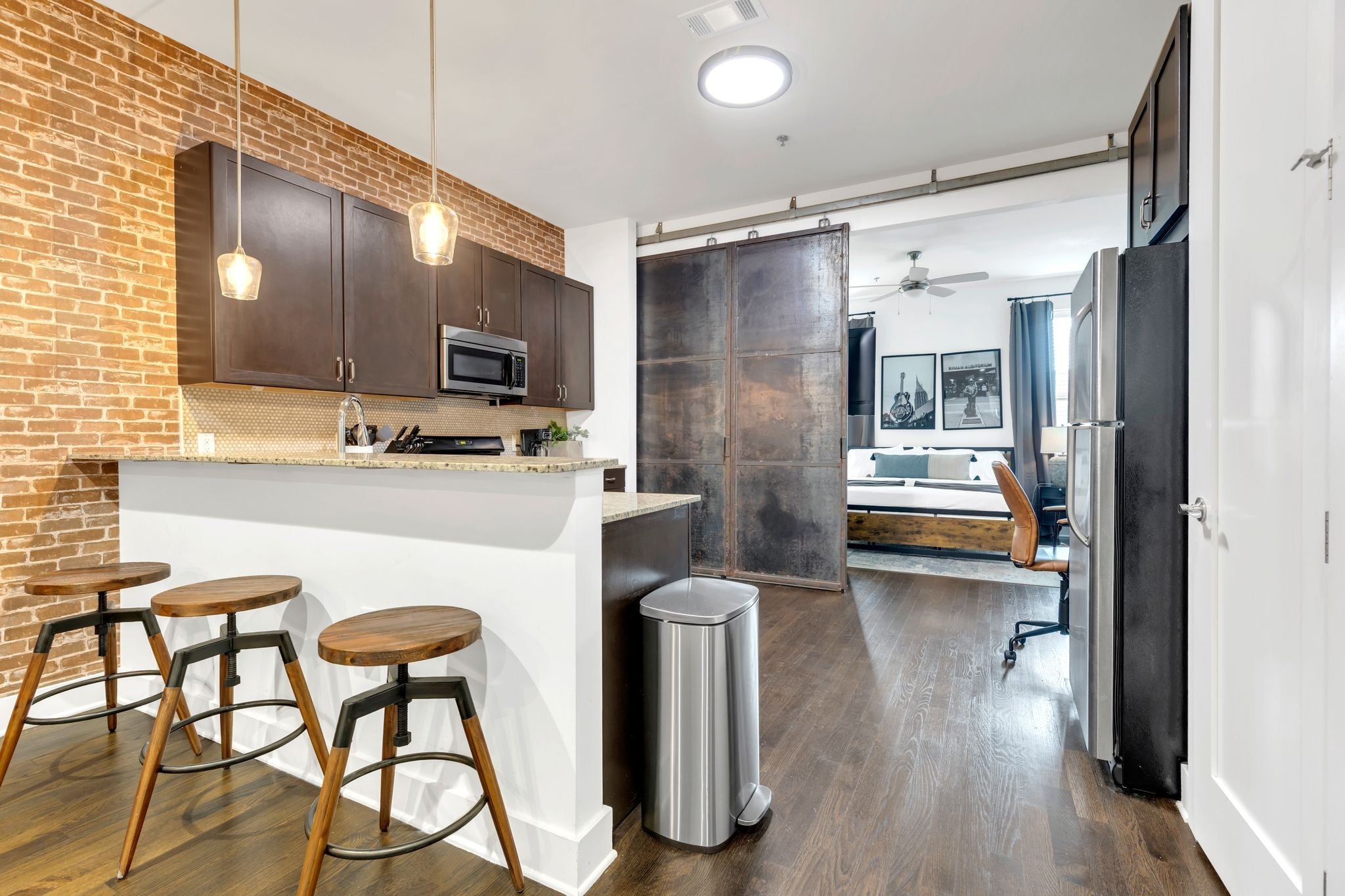 210 30th Ave N 307