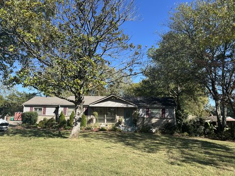 1282 School Ln Nashville TN 37217