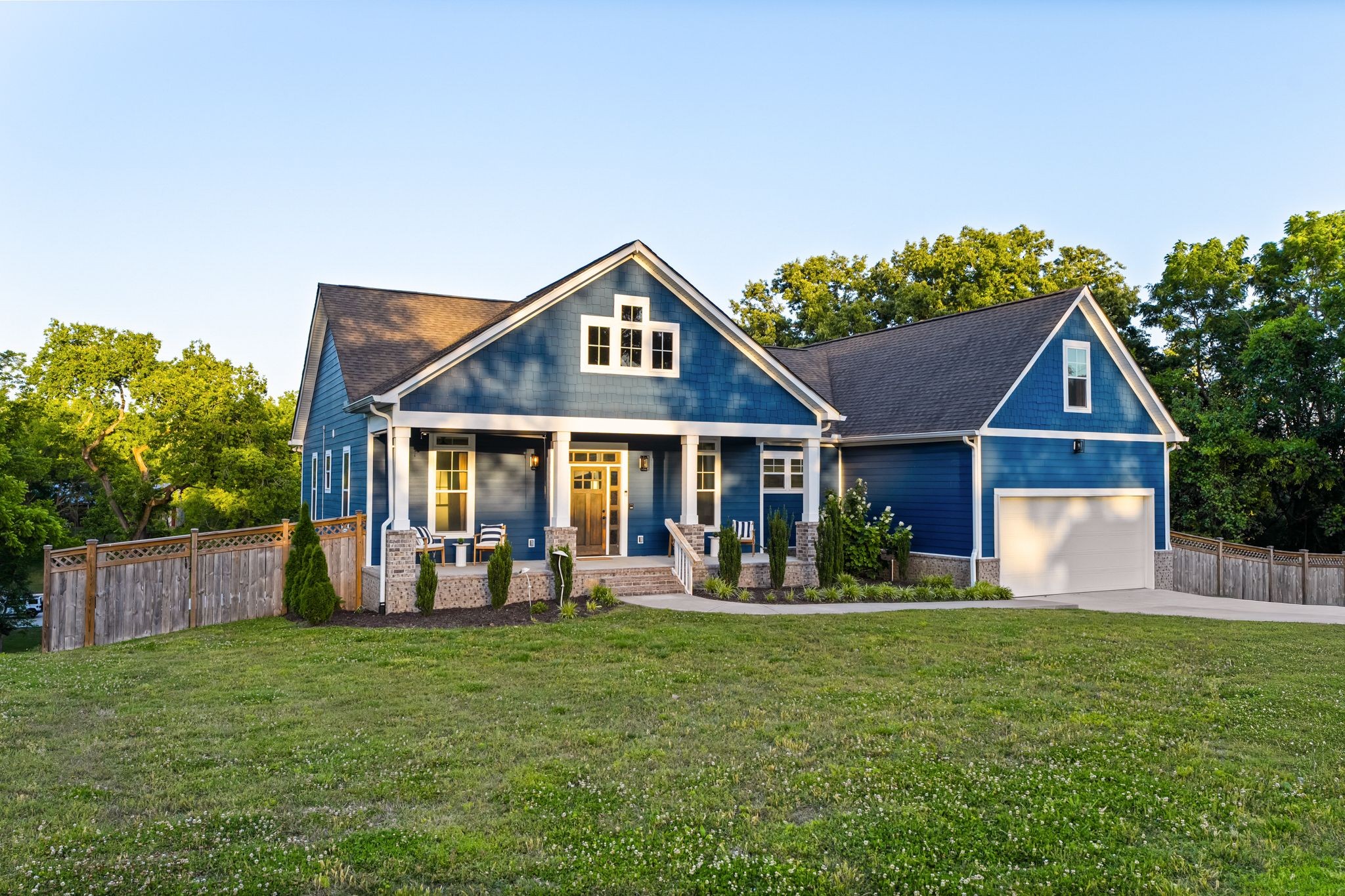 102 Riverwood Dr