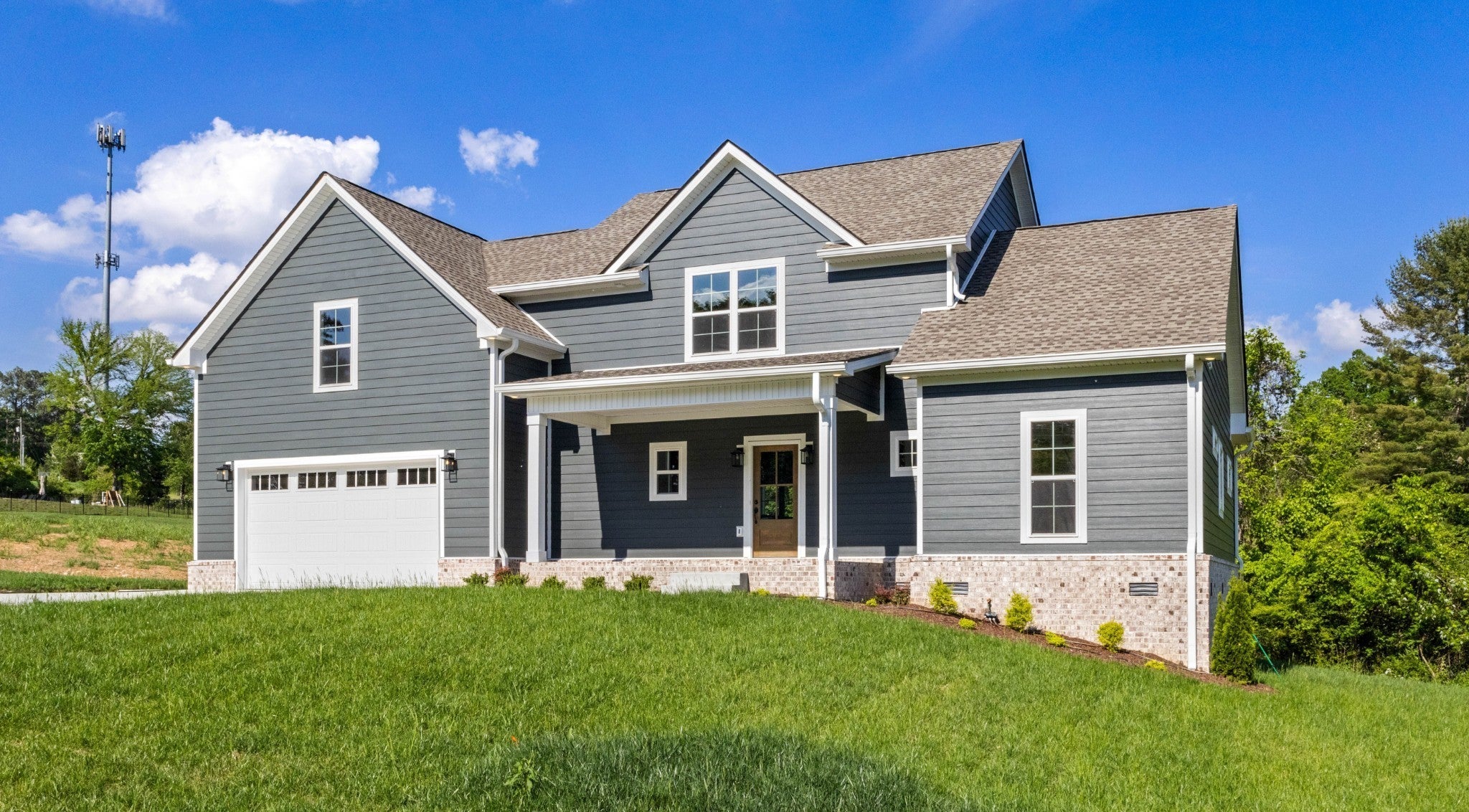1087 Gratton Rd