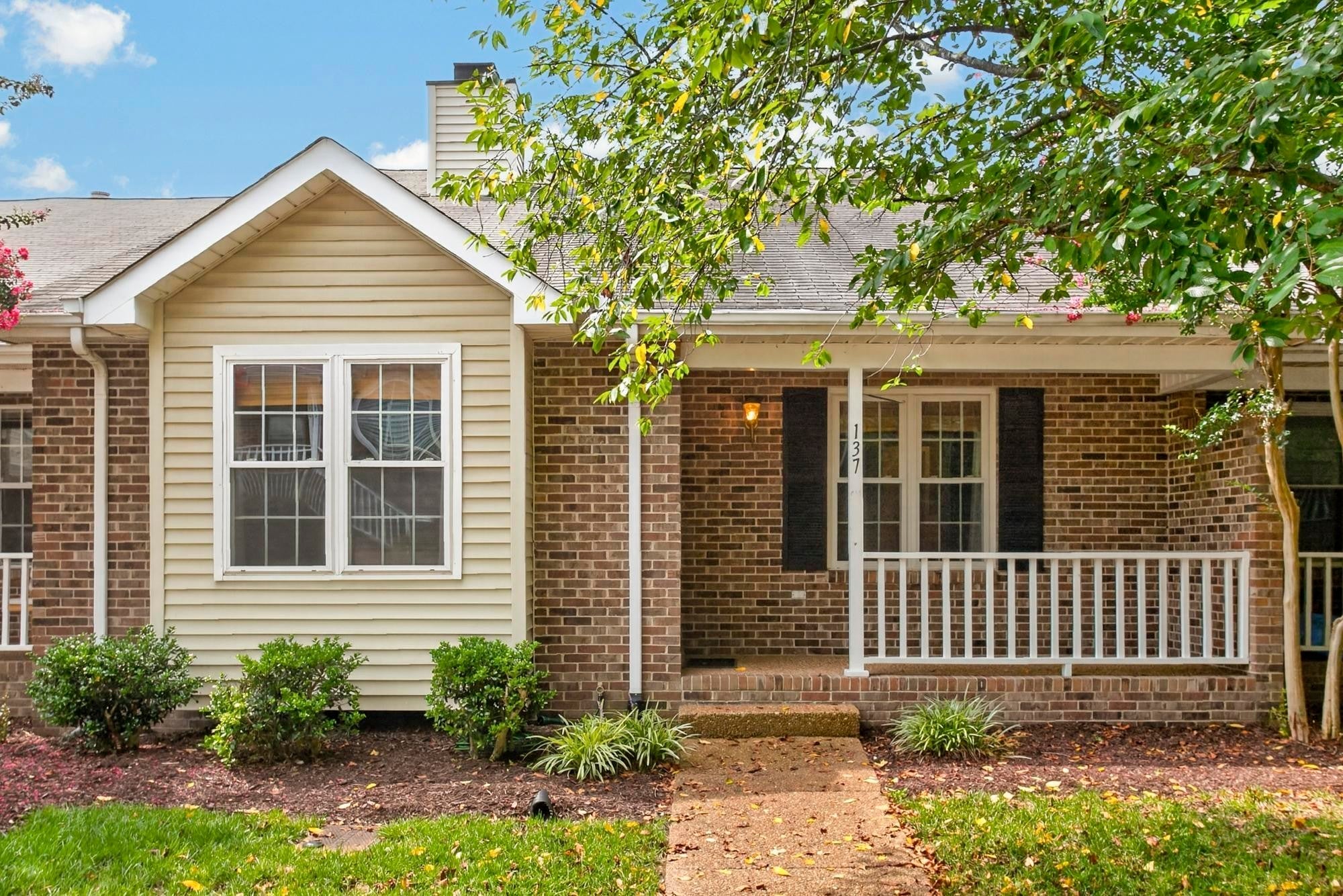 2-bed home for rent in Antioch, TN 37013, 137 Pepper Ridge Cir 137 Pepper Ridge Cir, Antioch TN 37013 2-bed home, photo 3 of 46