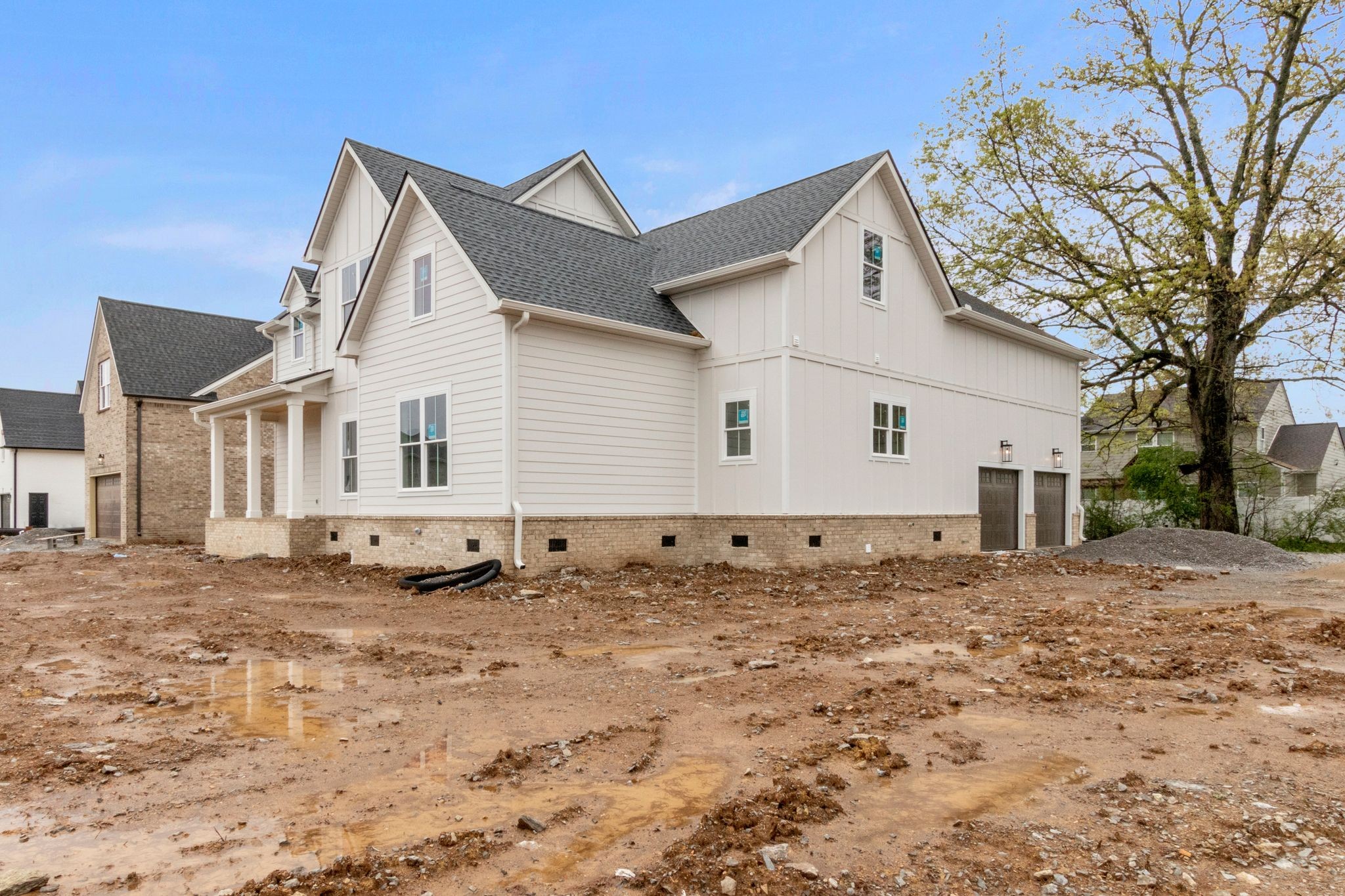 3045 Shady Forest Dr