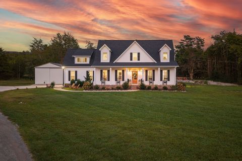 3327 Nashville Hwy Lewisburg TN 37091