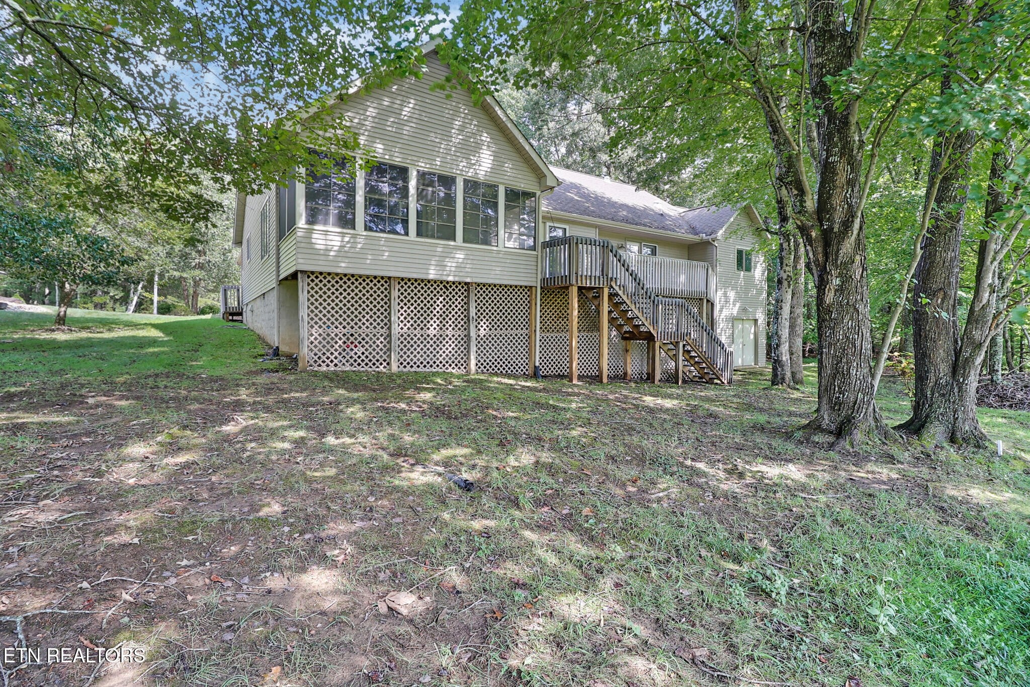 17 Kenwood Court