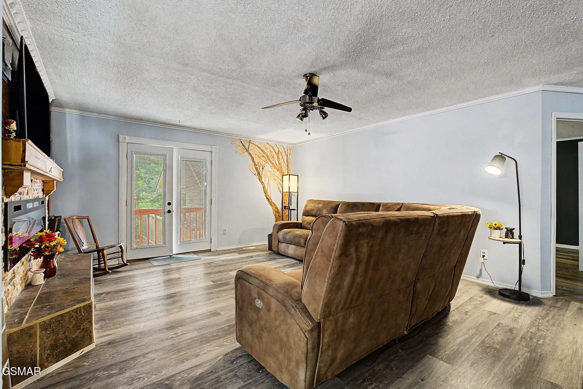 2136 Daisy Trail