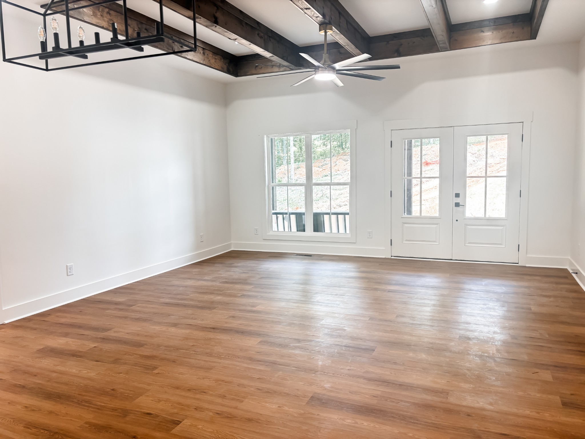 304 Cherokee Ct