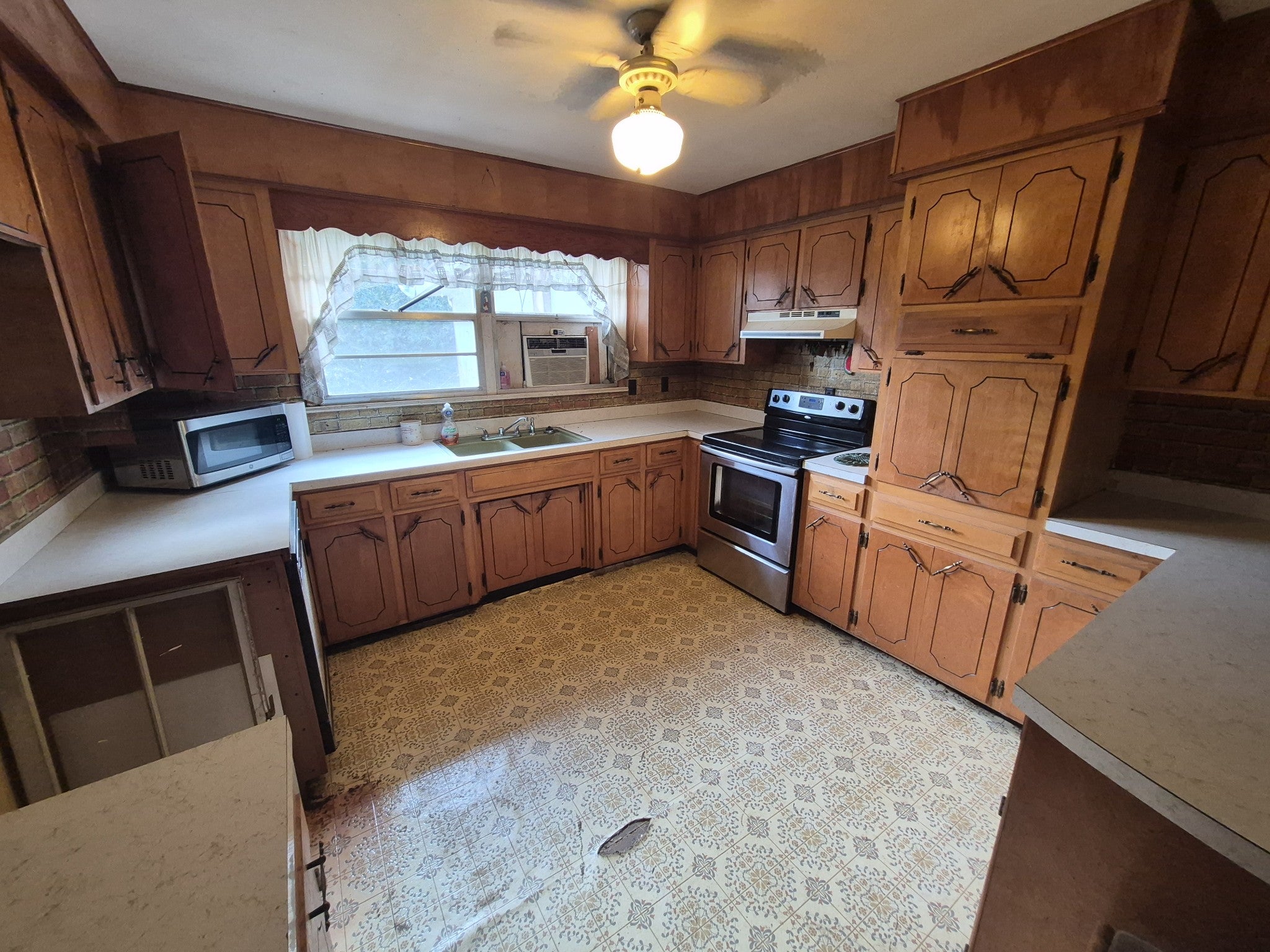 631 Scotts Chapel Rd