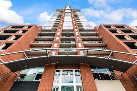 Photo of 600 12th Ave S #1101, Nashville, TN 37203 (MLS # 2996417)