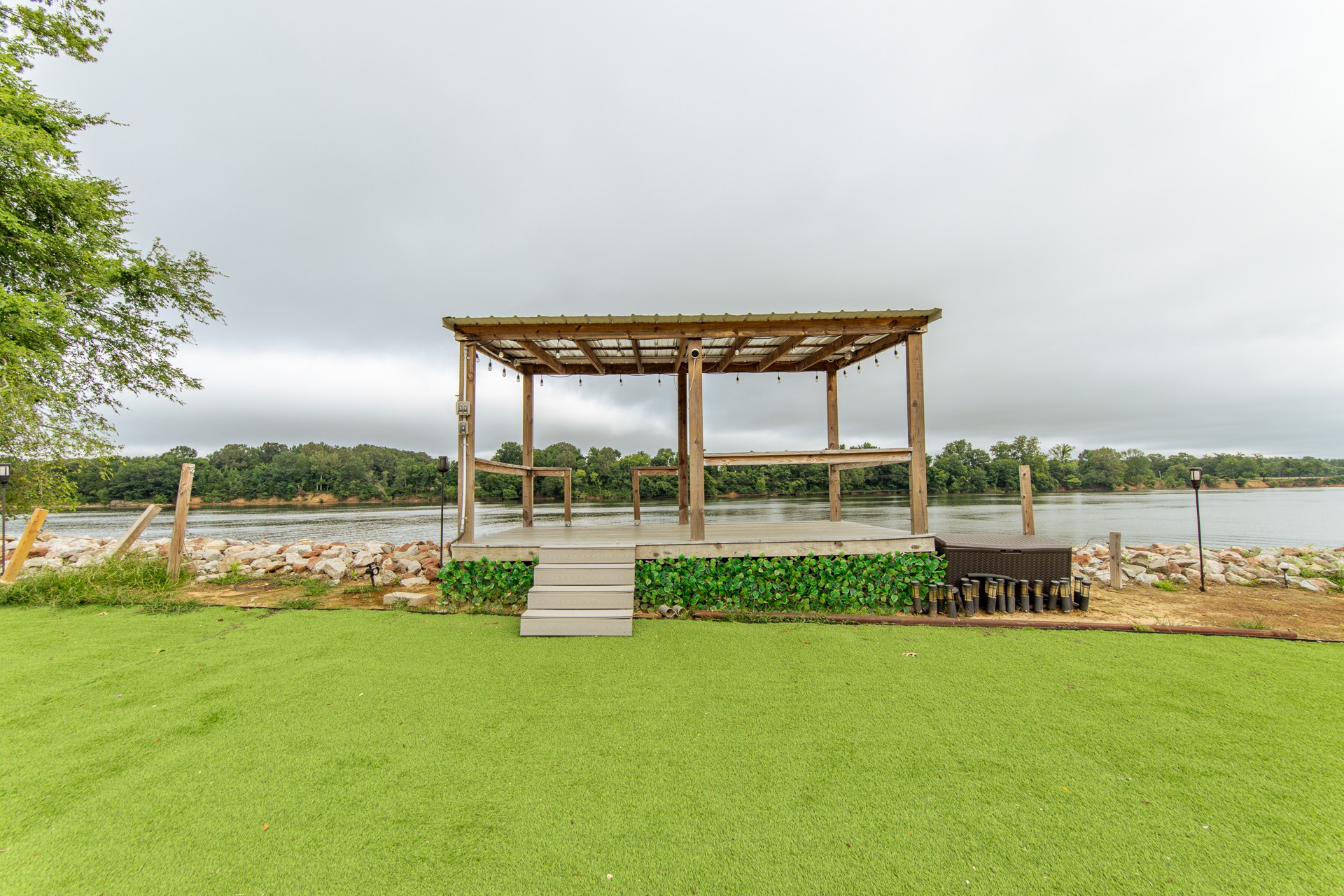 715 Prairie Land Drive