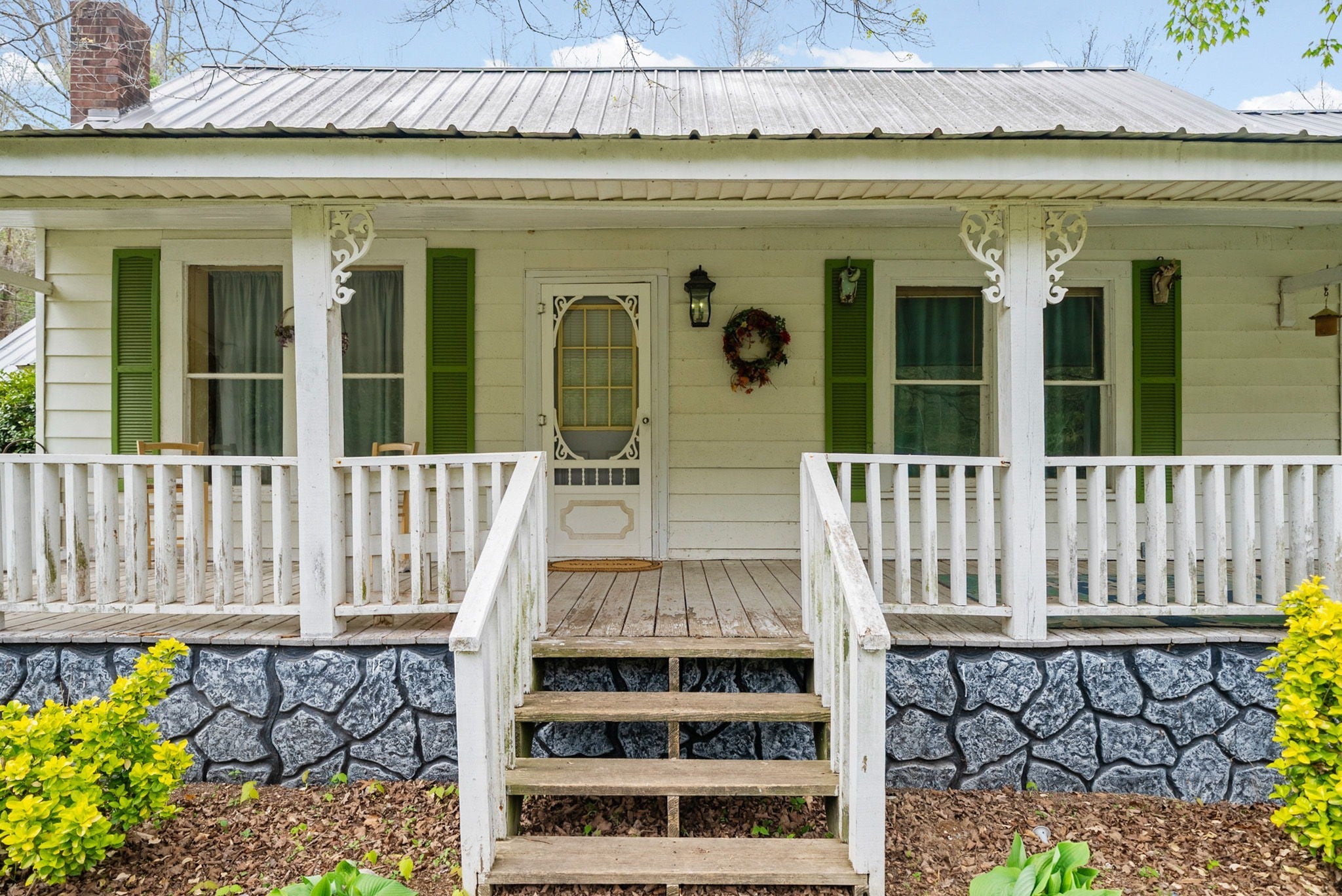 35 Bud Parker Lane