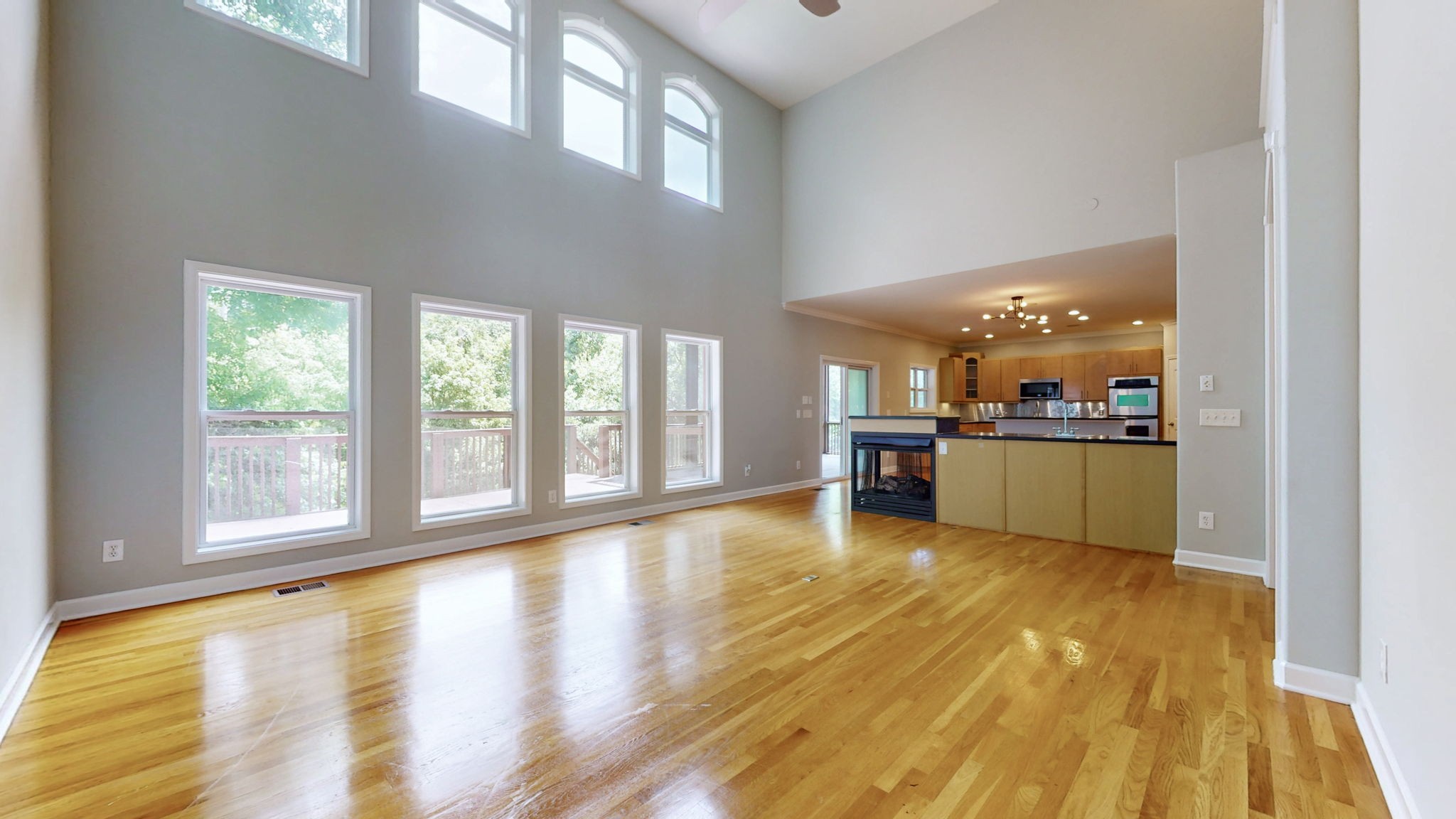 121 Kearney Ct