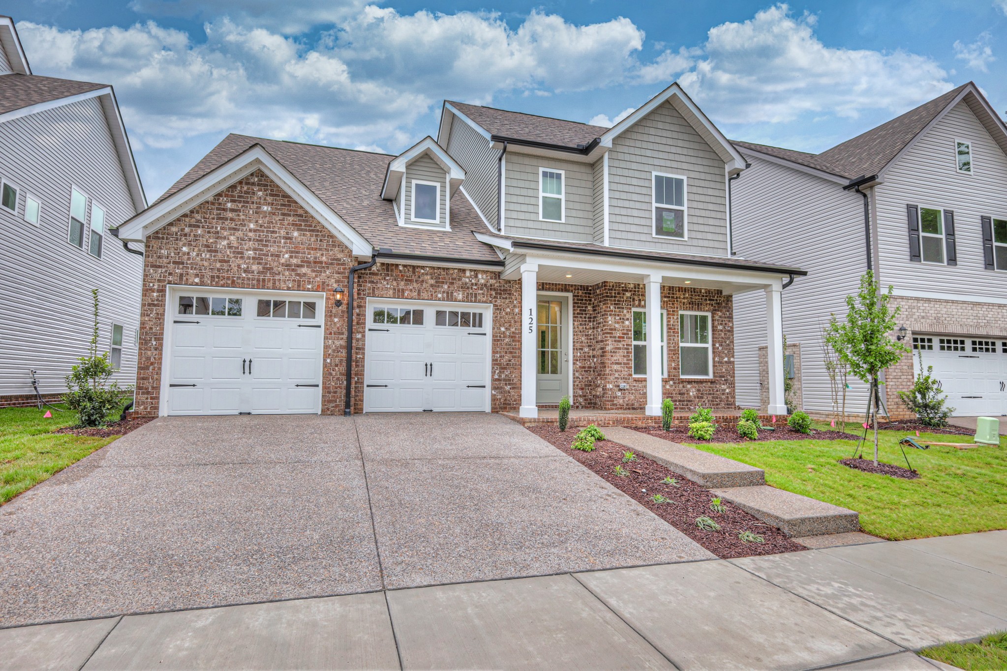 125 Limbury Court