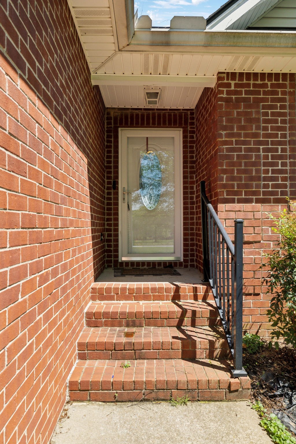 1000 Roland Ct