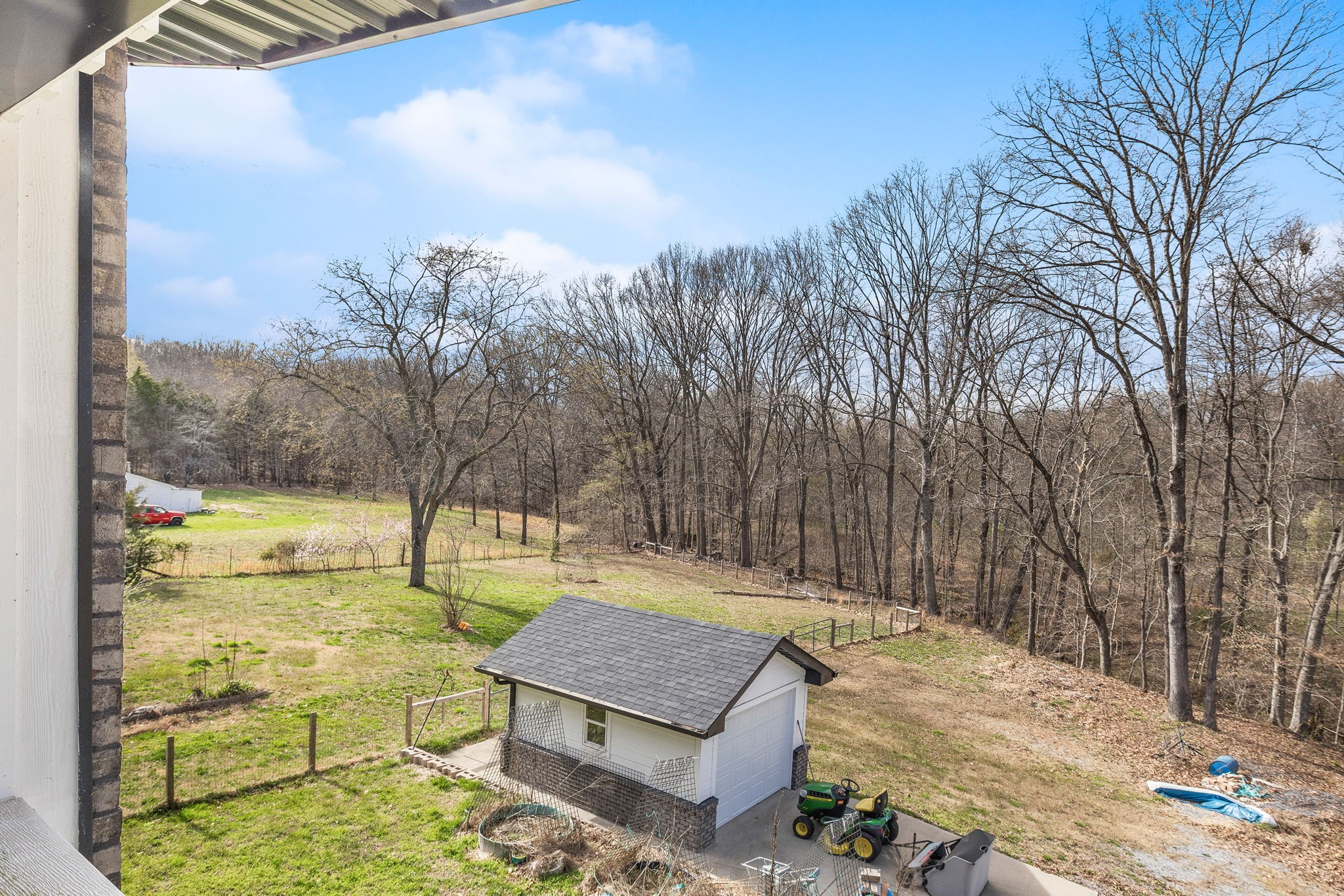 385 South Rd
