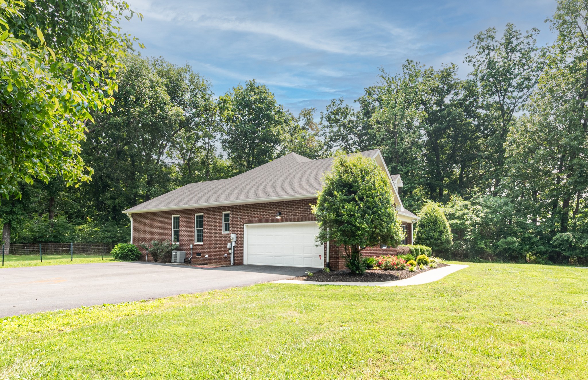 223 Highway 259