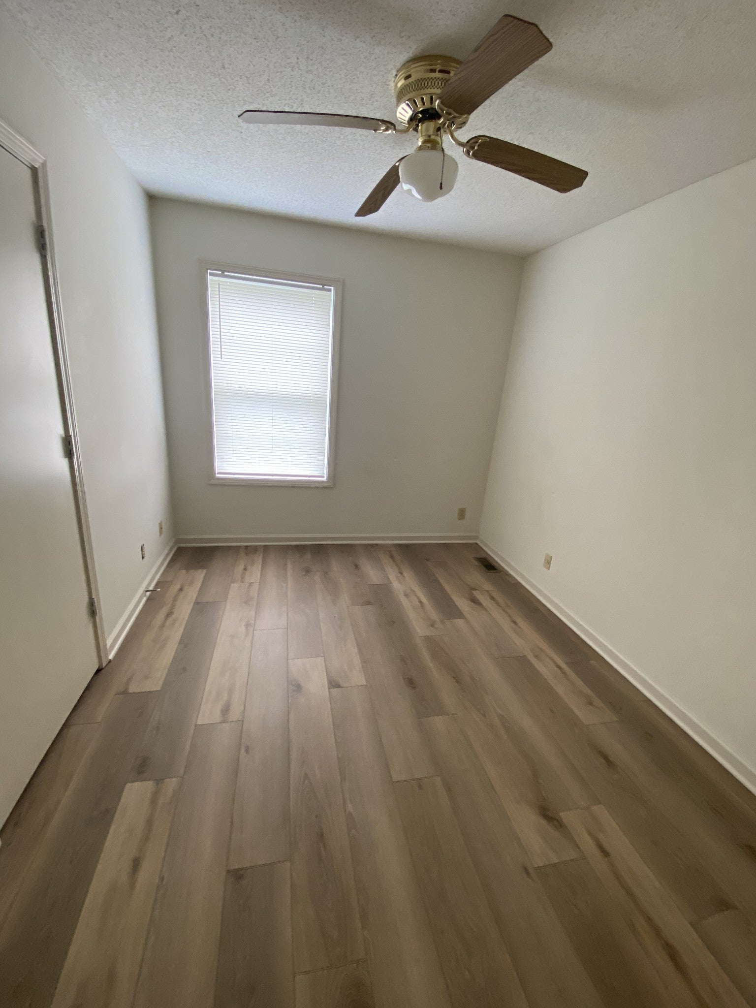 1604 Hannibal Dr