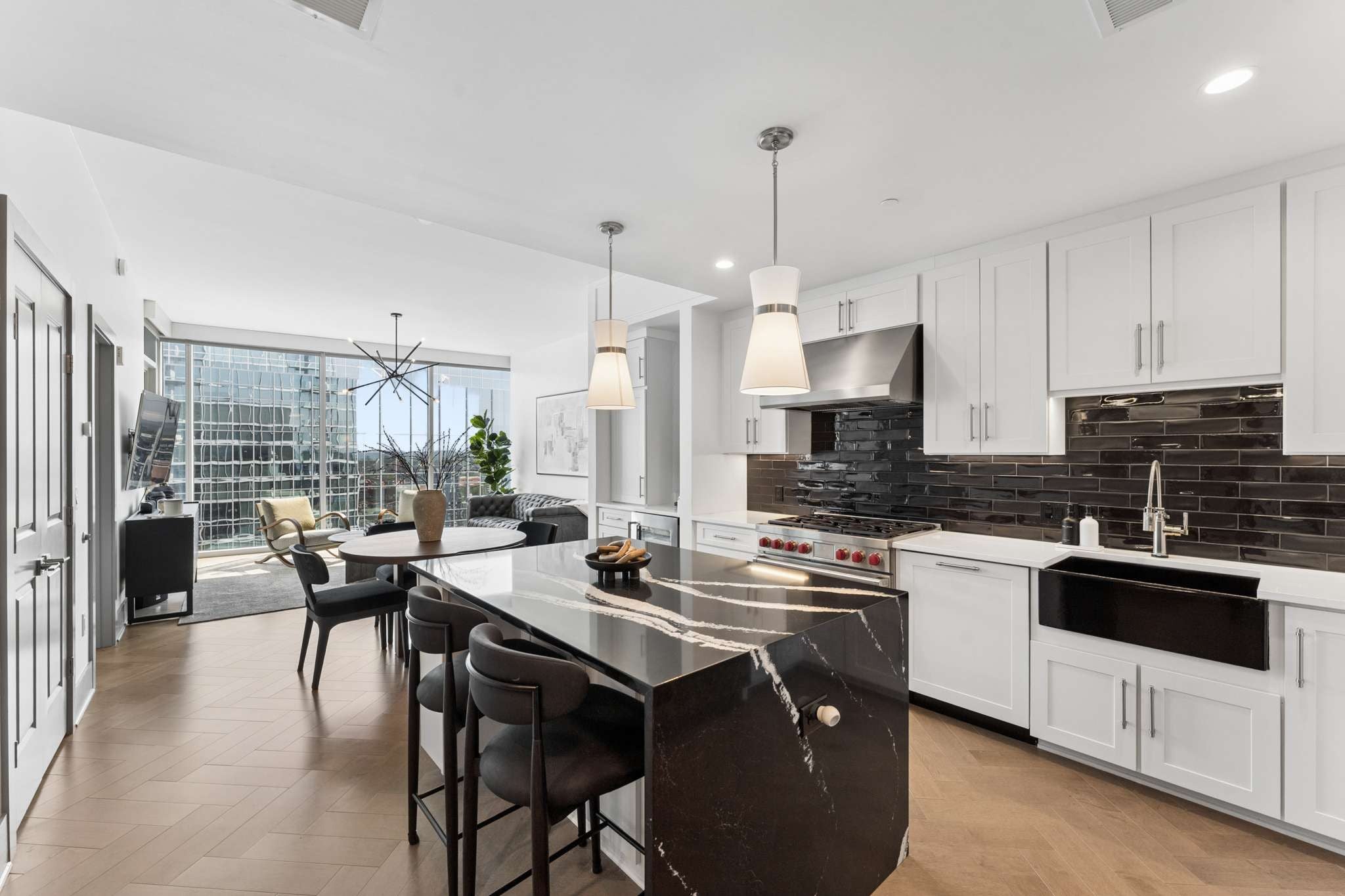 2-bed listing at 1616 West End Ave 2606, Nashville