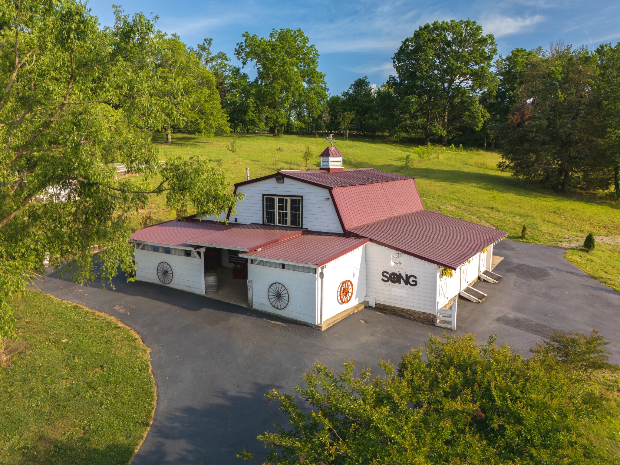 2455 Long Hollow Pike