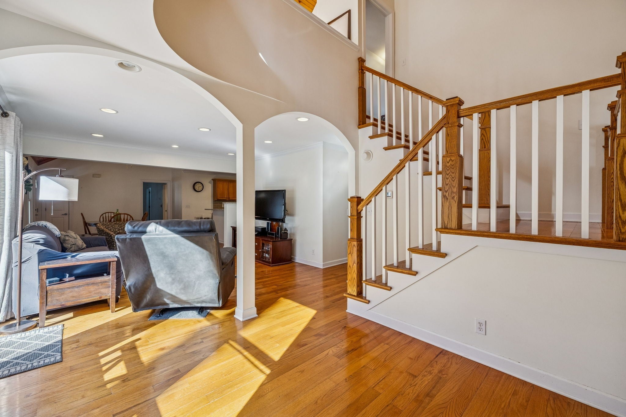 1155 Deerfoot Dr