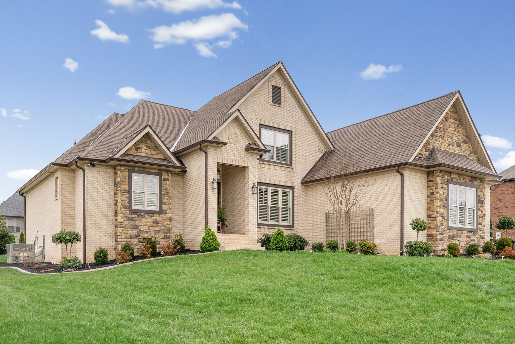 1457 Collins View Way