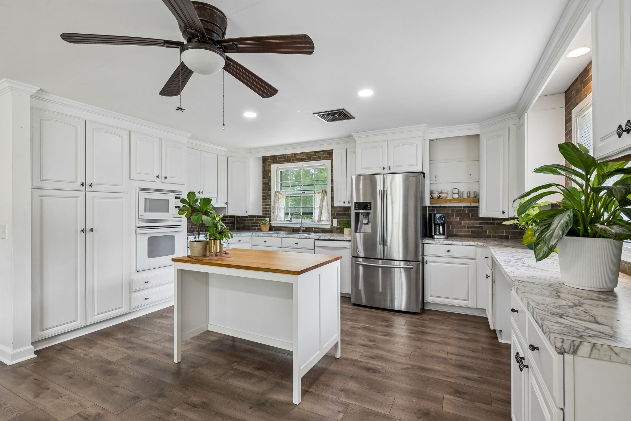 249 Clovernook Dr