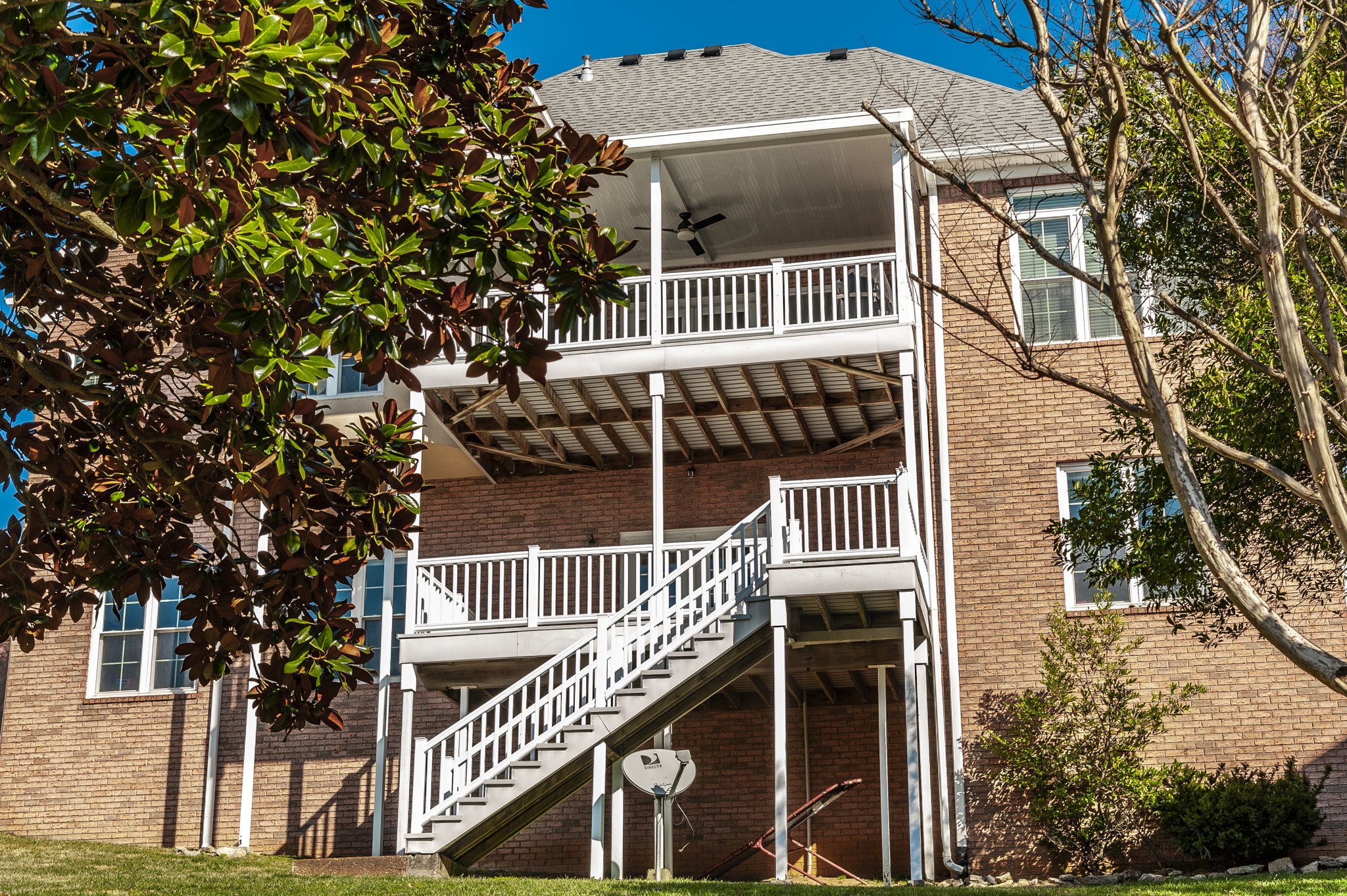 1253 12 Stones Crossing