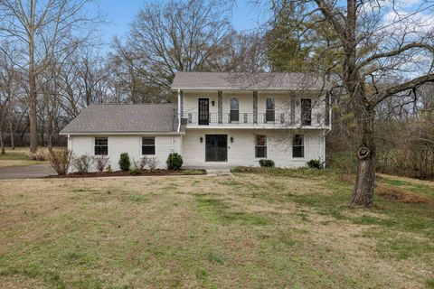 1303 General MacArthur Dr Brentwood TN 37027