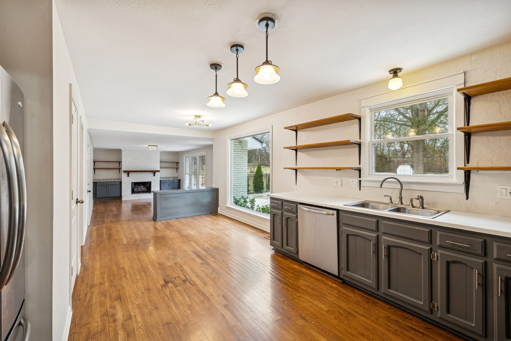 1303 General MacArthur Dr