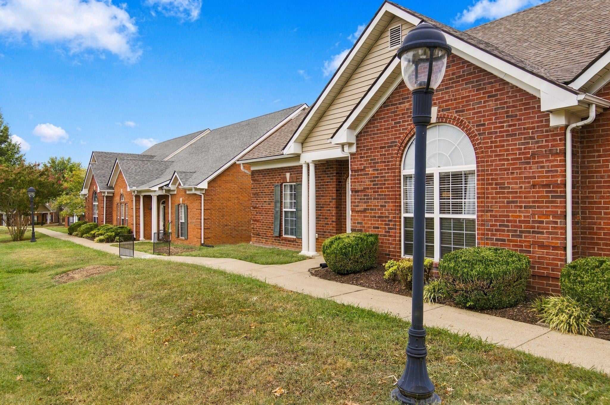 2 Bradley Ct