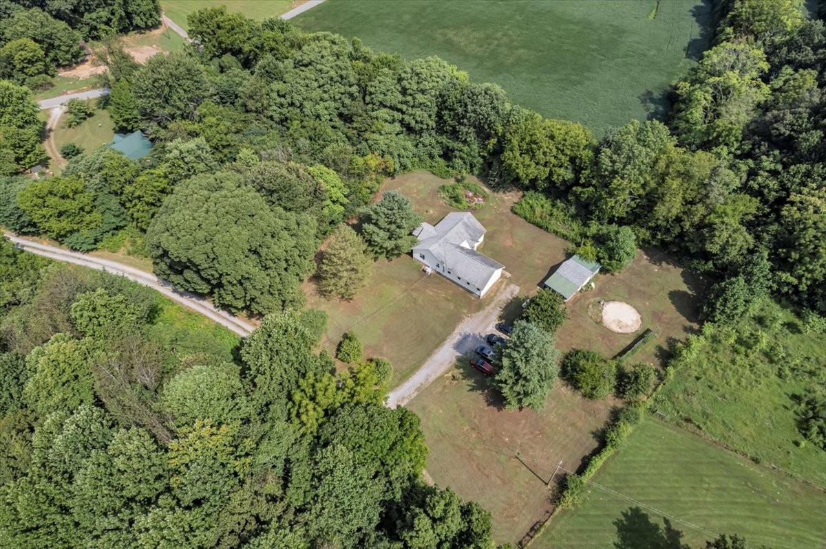413 Walden Ridge Rd