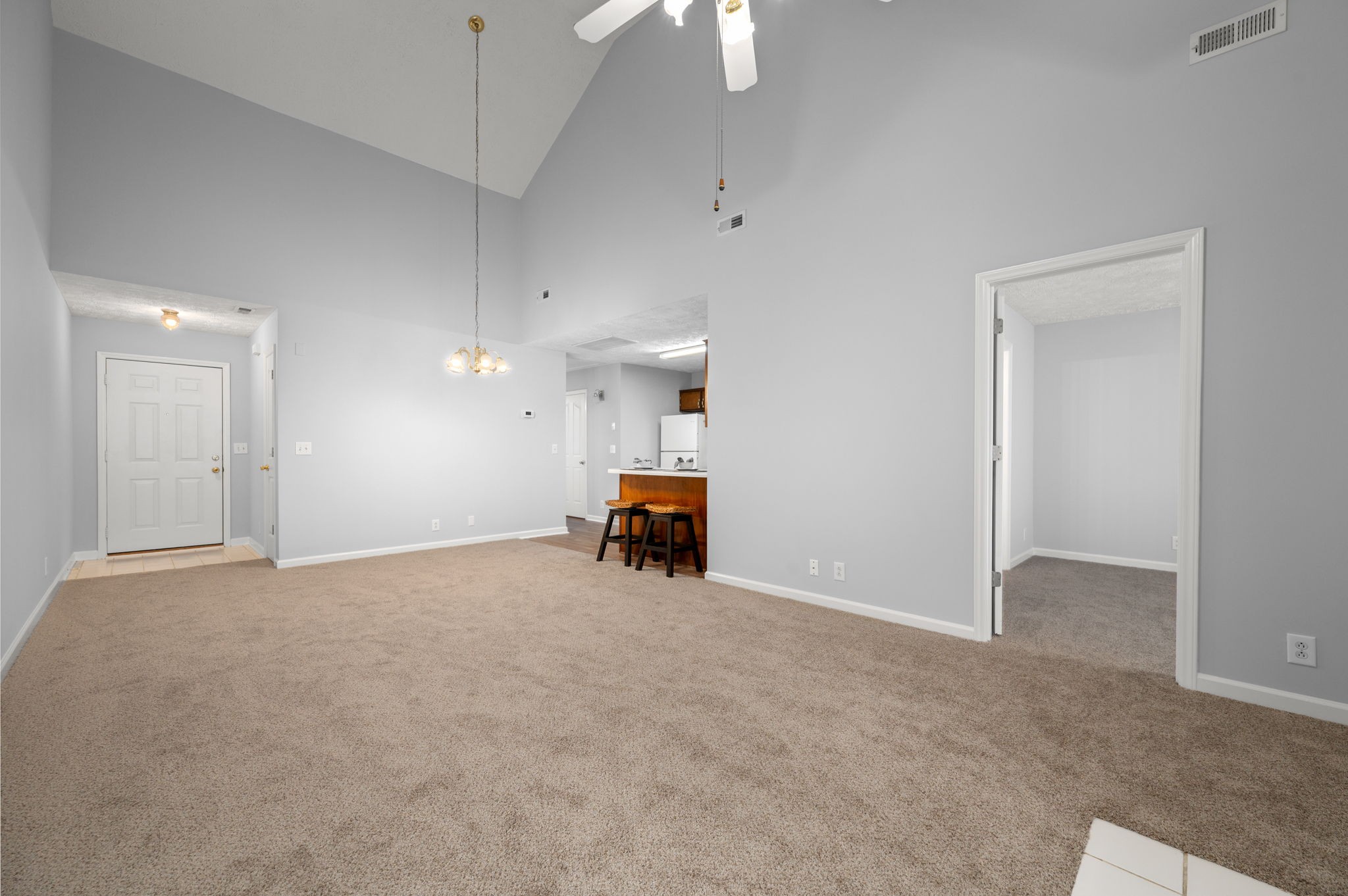 873 E Northfield Blvd