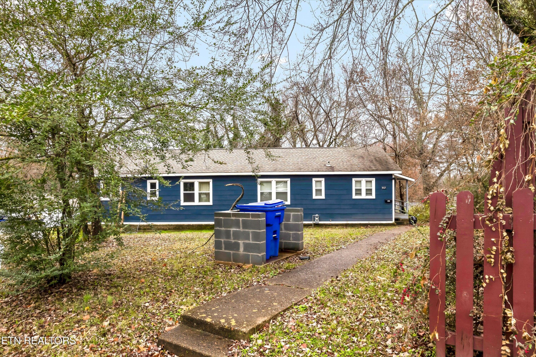 Listing image 2