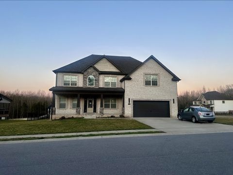 1270 Highgrove Ln Clarksville TN 37043