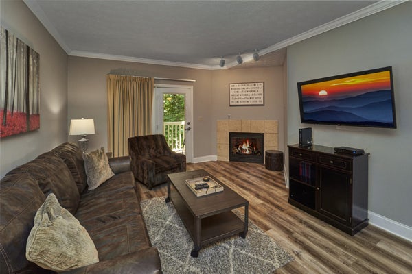 818 GOLF VIEW BLVD # 1303, PIGEON FORGE, TN 37863 - Image e5597a693b03484beec45ca1799eeefa/90219507