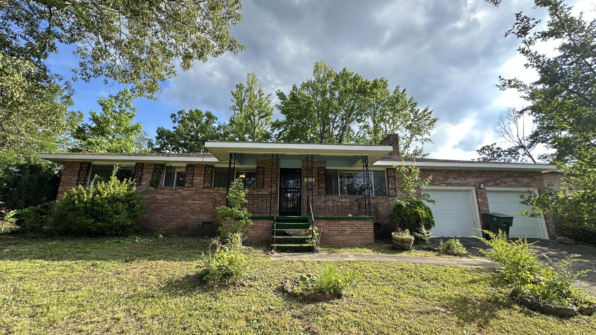 5032 Mimosa Circle