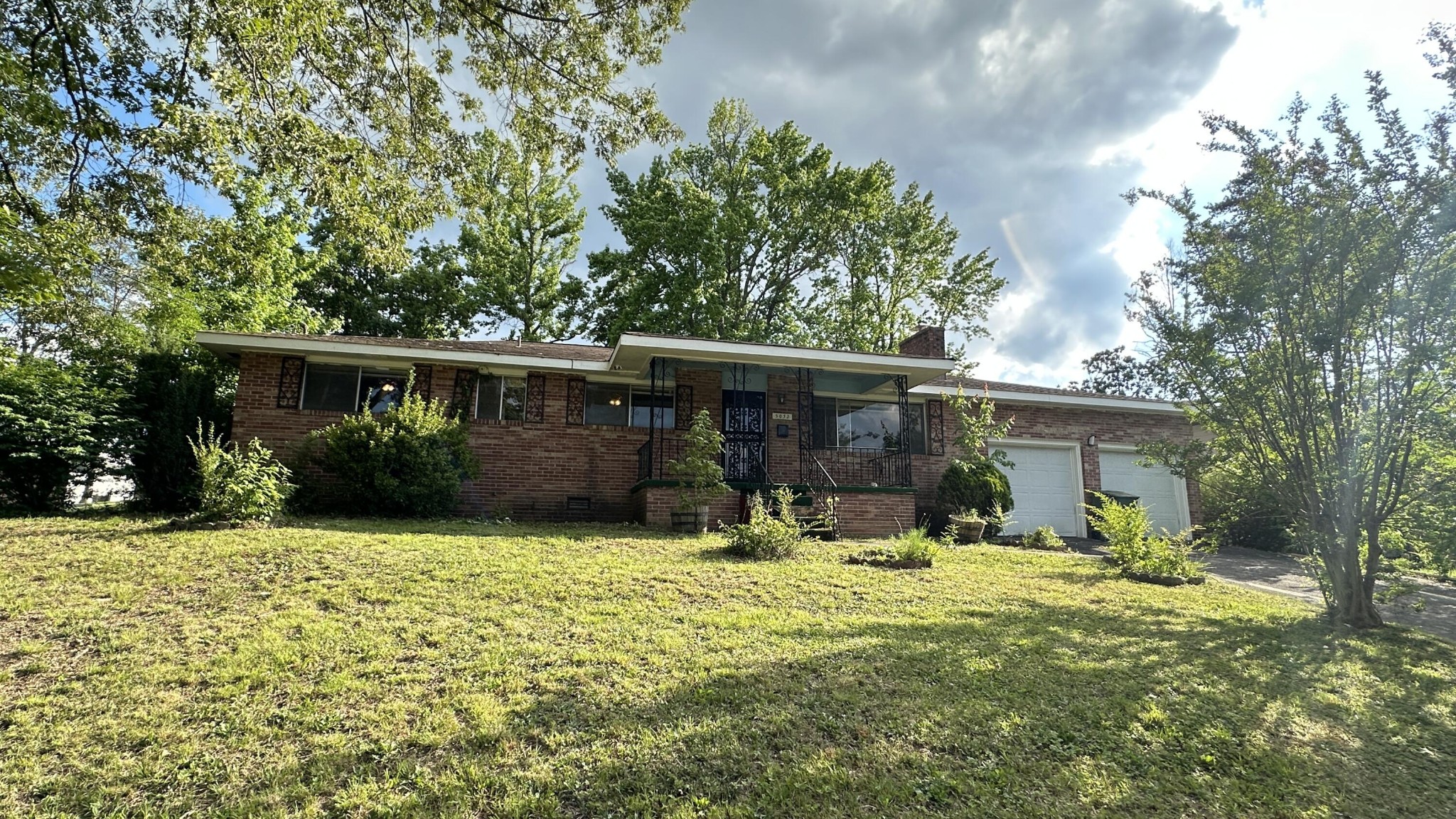 5032 Mimosa Circle