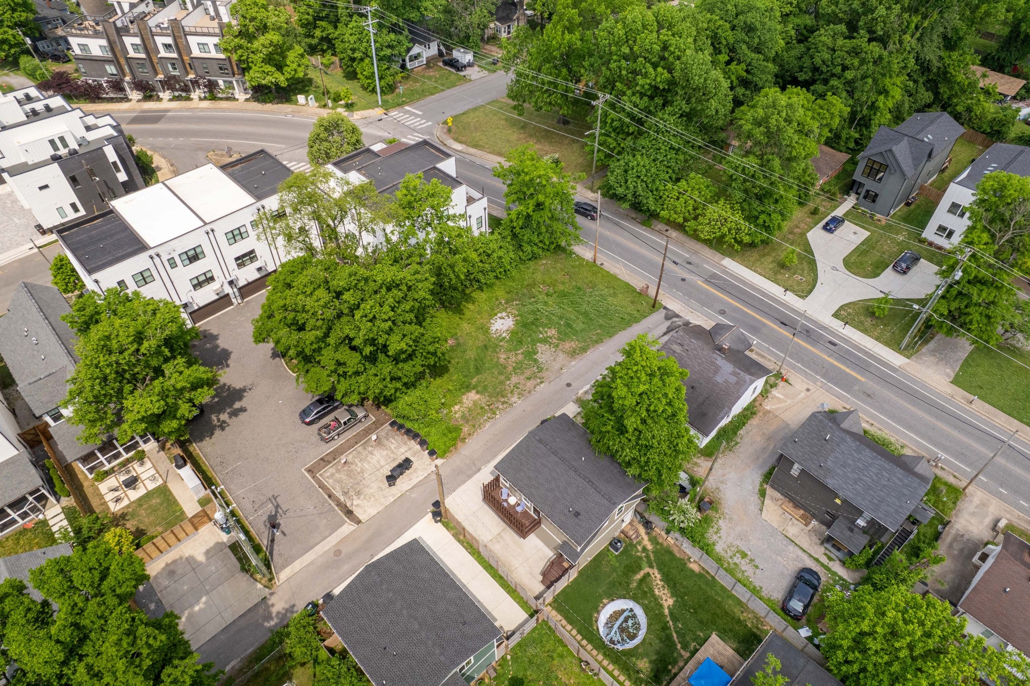 listing at 500 Douglas Ave, Nashville