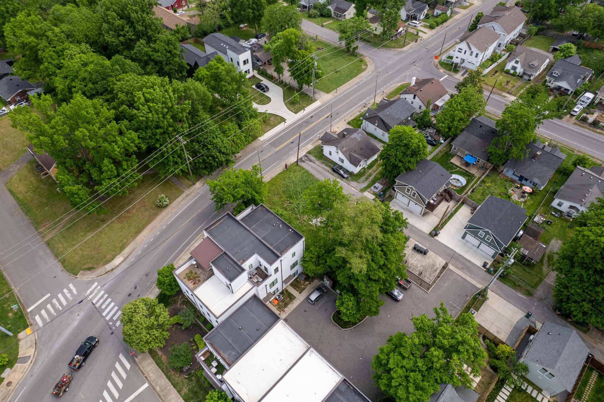 500 Douglas Ave
