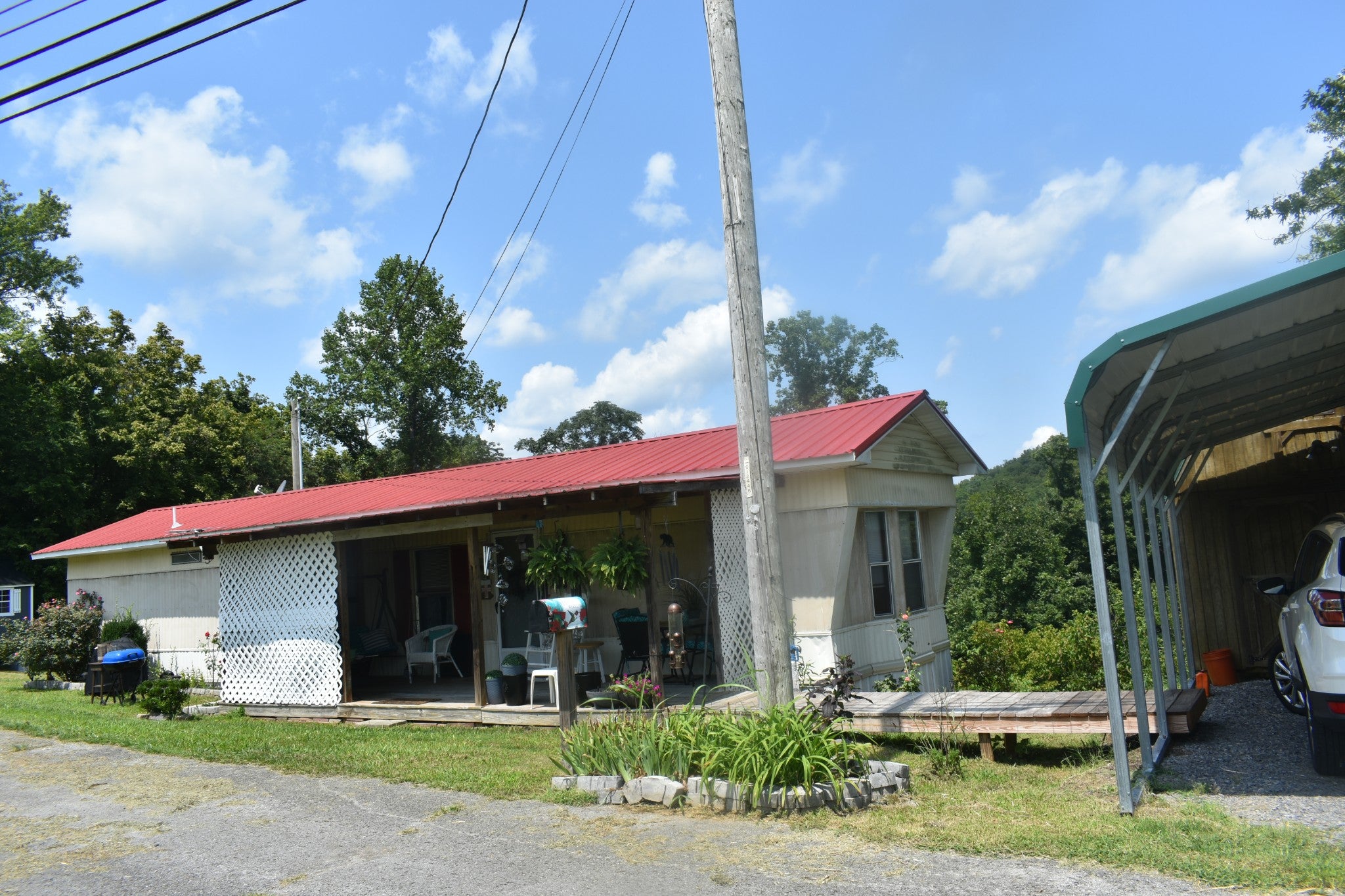 7 White Cir